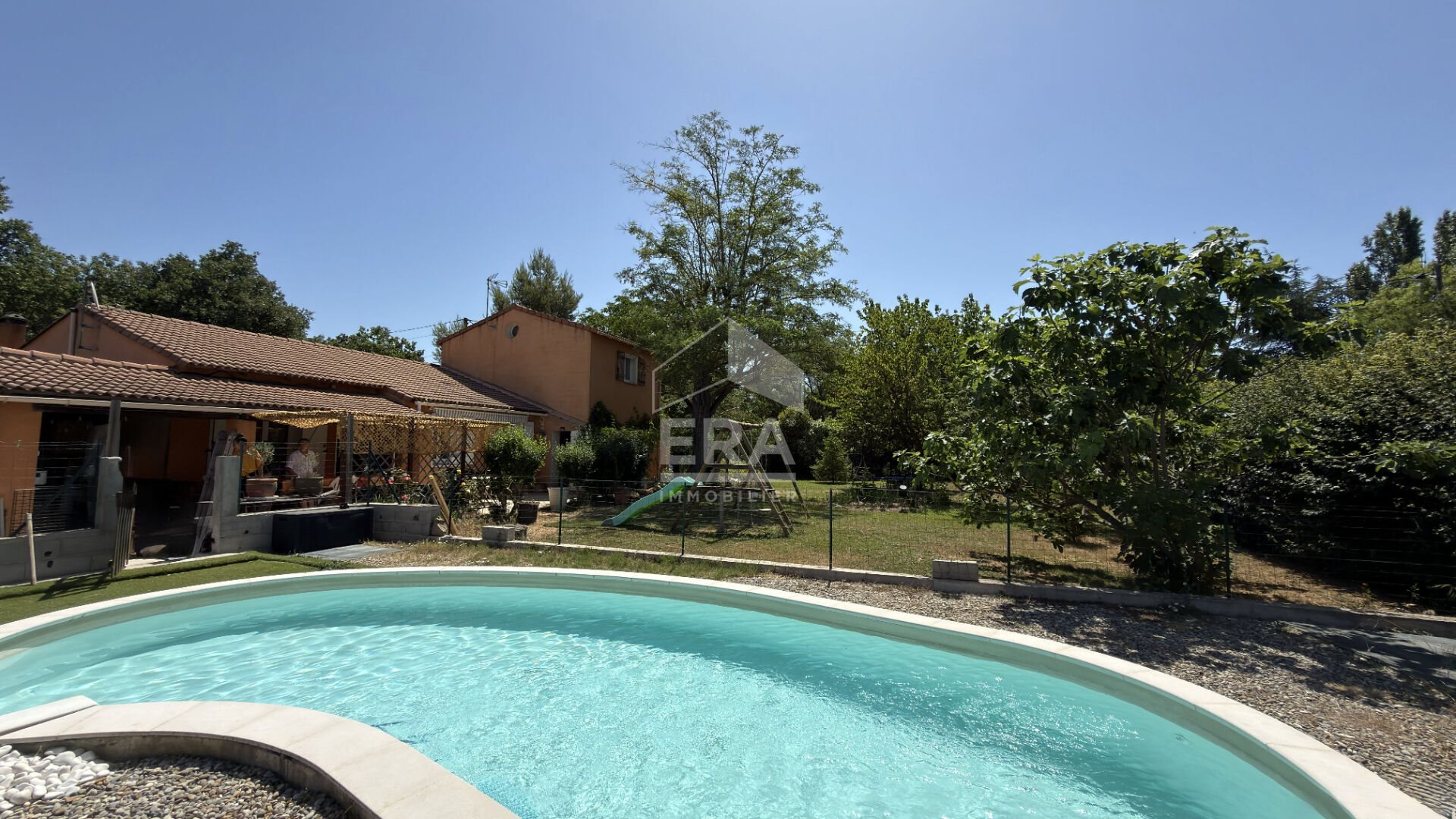 Maison à vendre, 108m², Saint-Maximin-la-Sainte-Baume