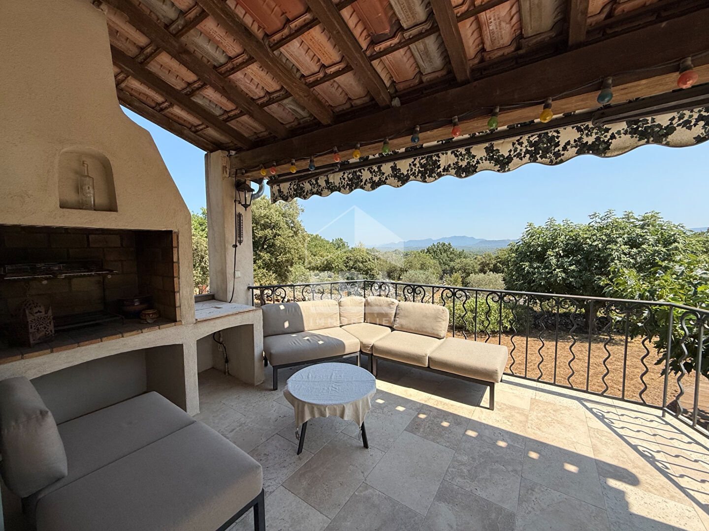 Maison à vendre, 150m², Saint-Maximin-la-Sainte-Baume