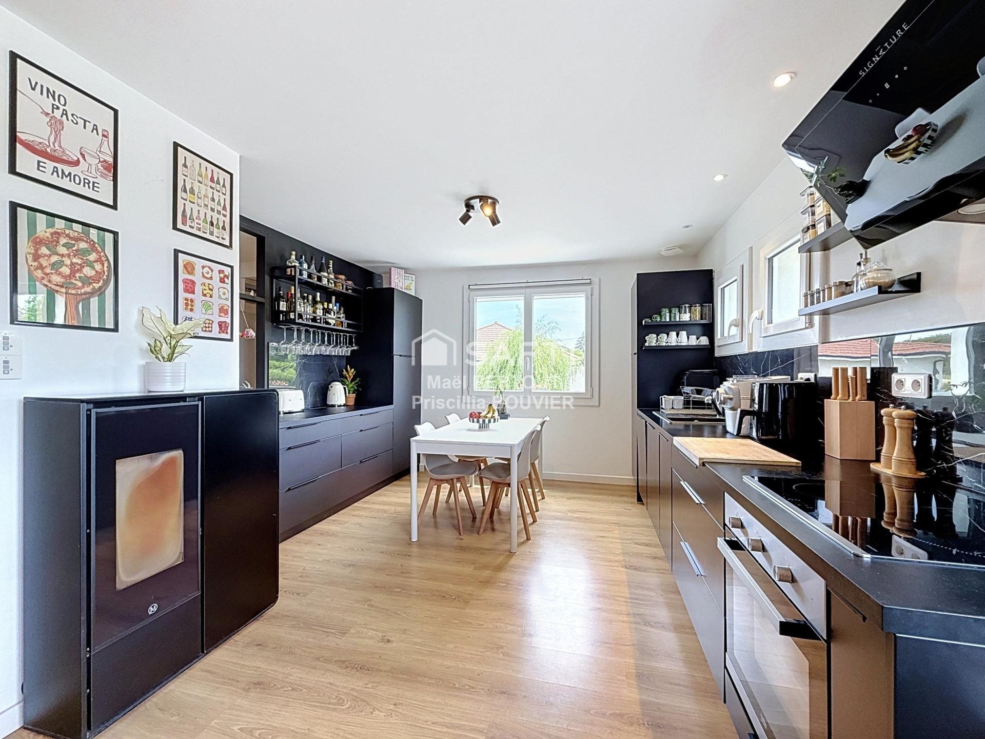 Maison à vendre, 142m², Sainte-Blandine