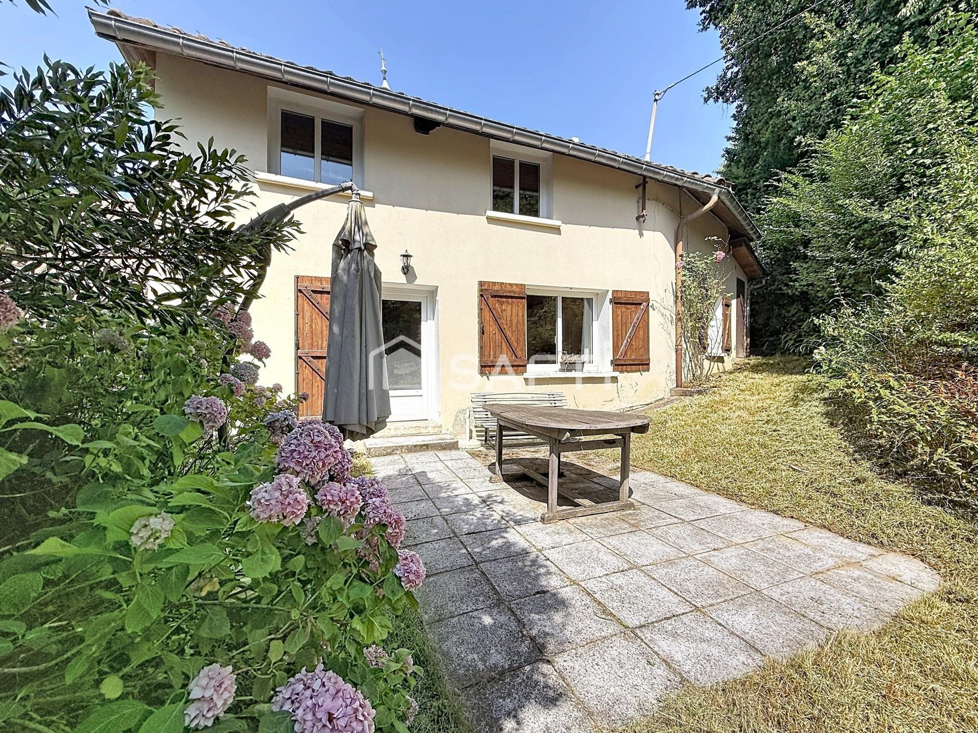 Maison à vendre, 123m², Saint-Genix-les-Villages