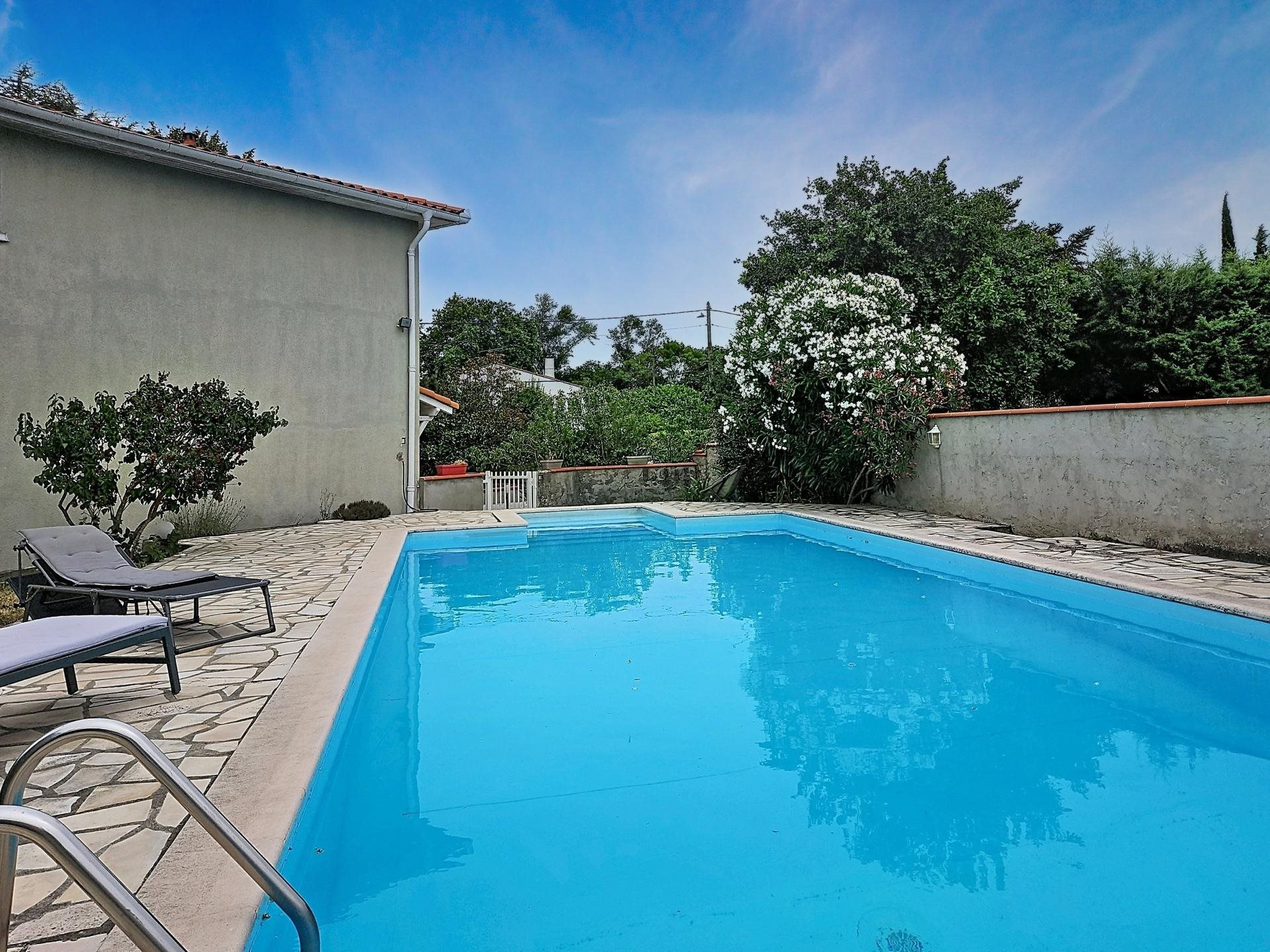Maison à vendre, 193m², Villeneuve-la-Comptal