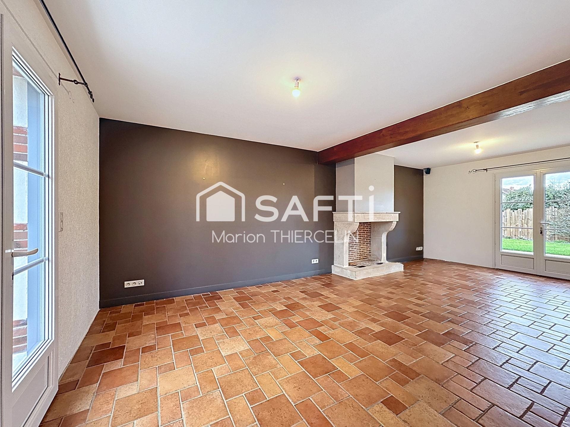 Maison à vendre, 165m², Mardié