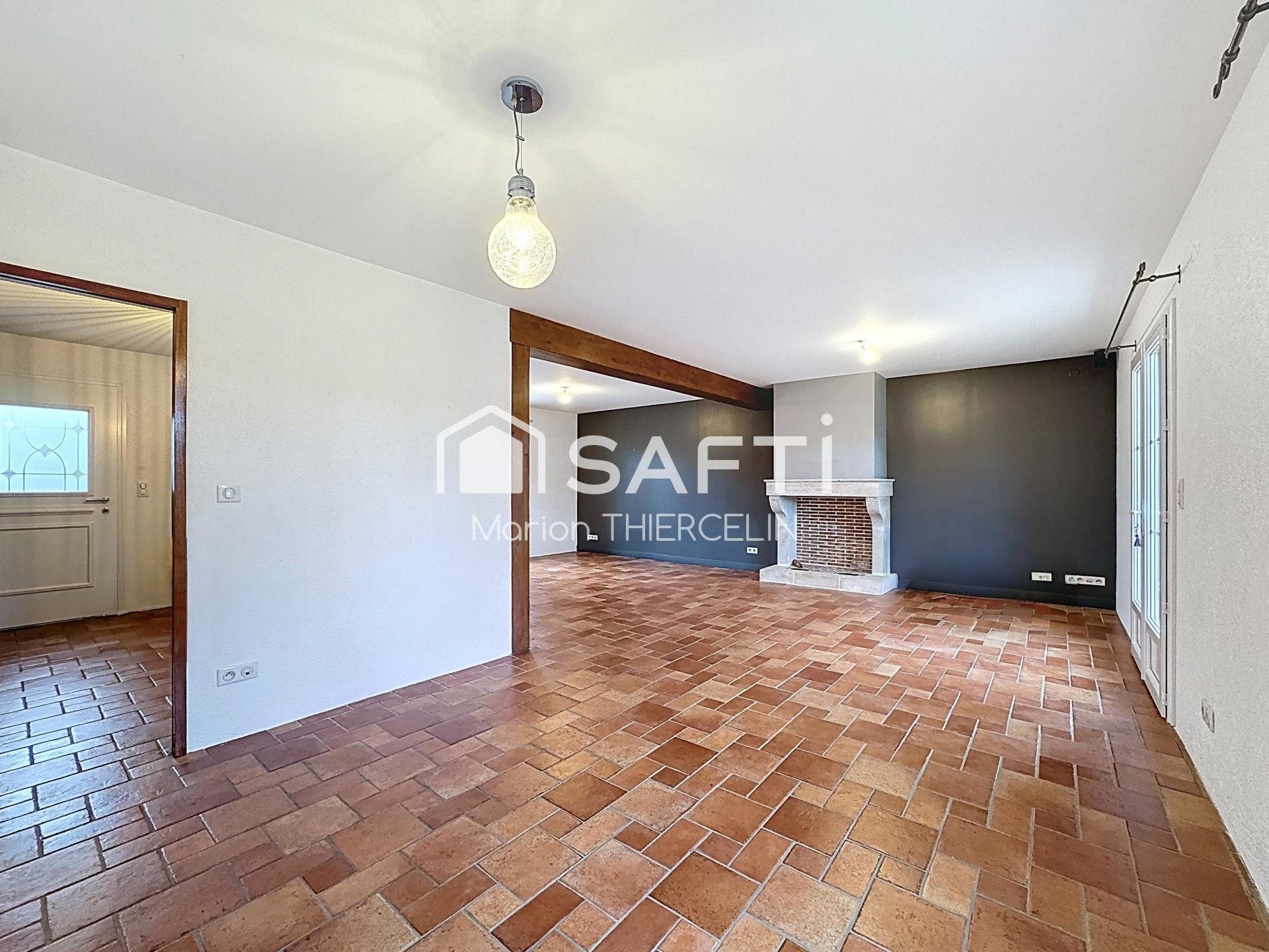 Maison à vendre, 165m², Mardié