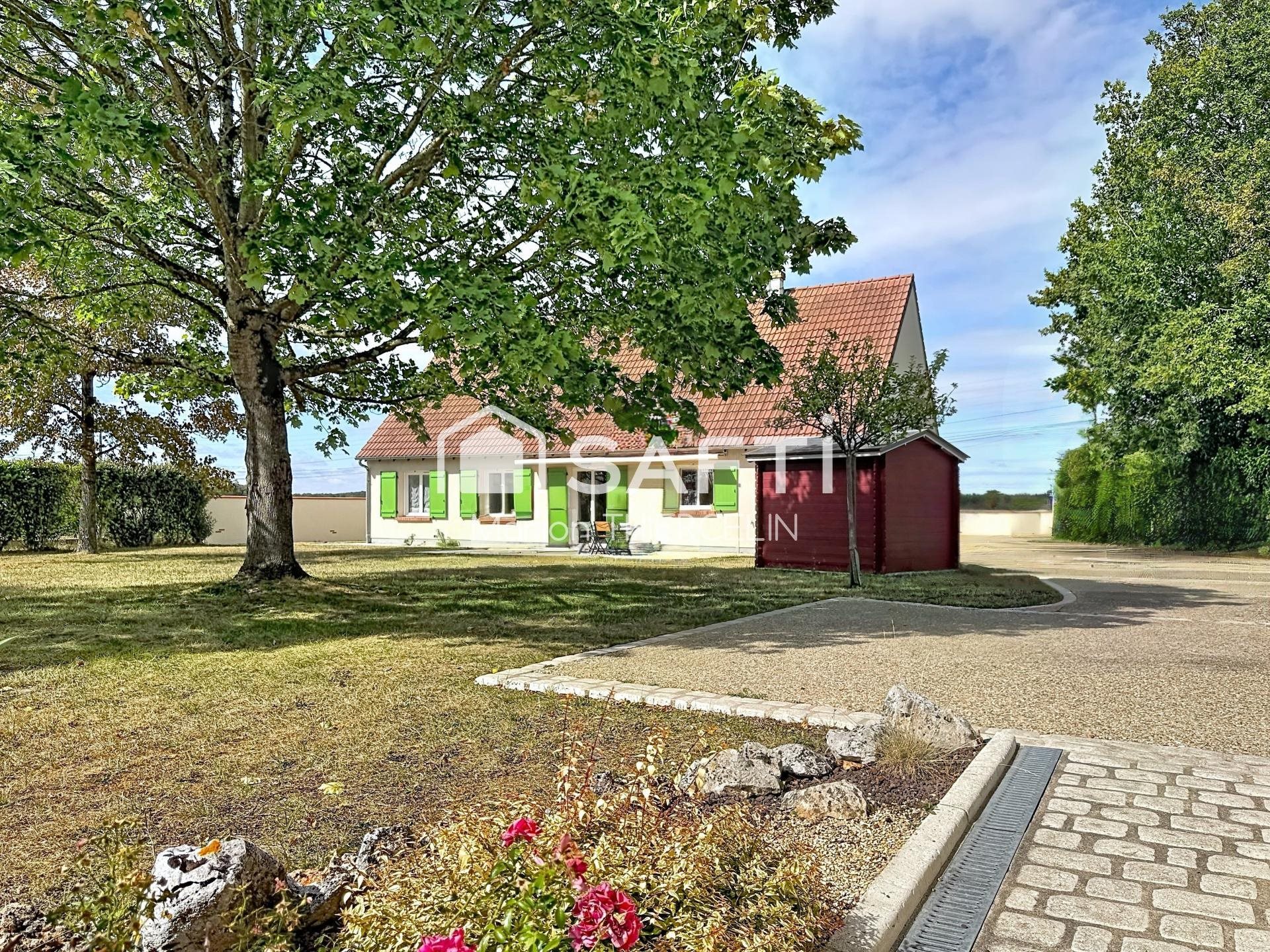 Maison à vendre, 151m², Mardié