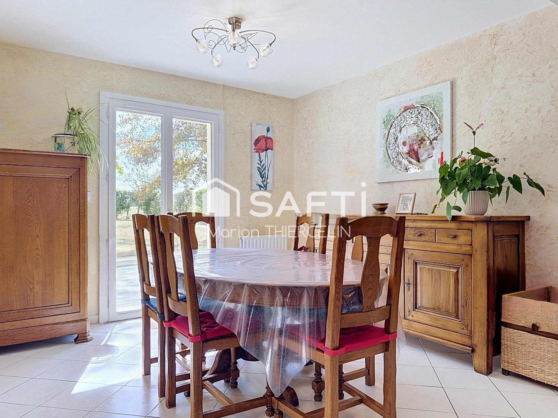 Maison à vendre, 151m², Mardié