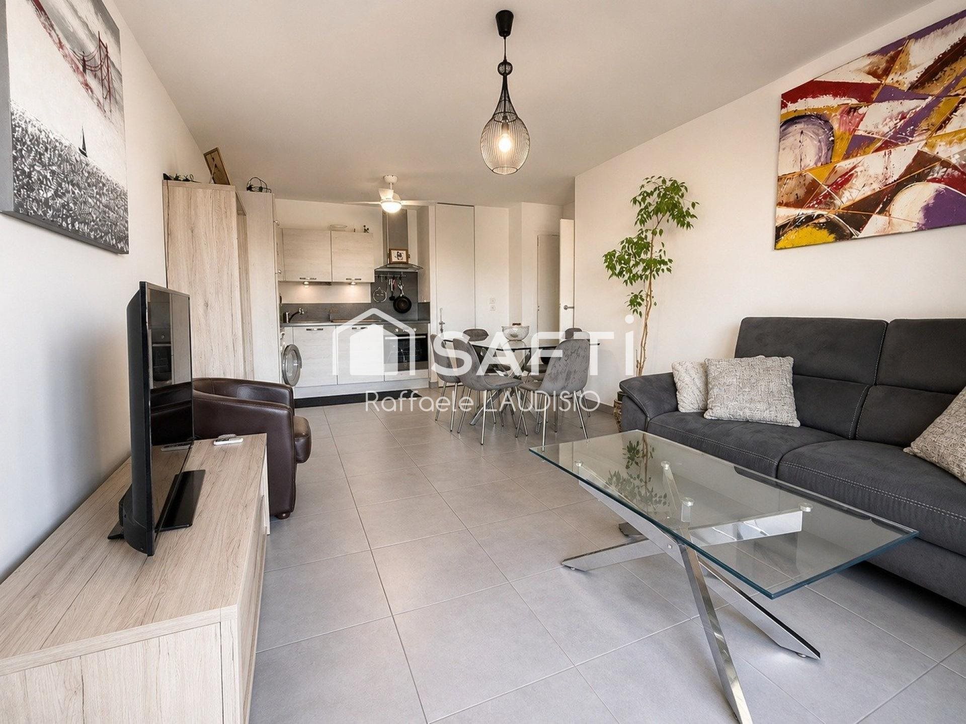 Appartement à vendre, 62m², Fréjus
