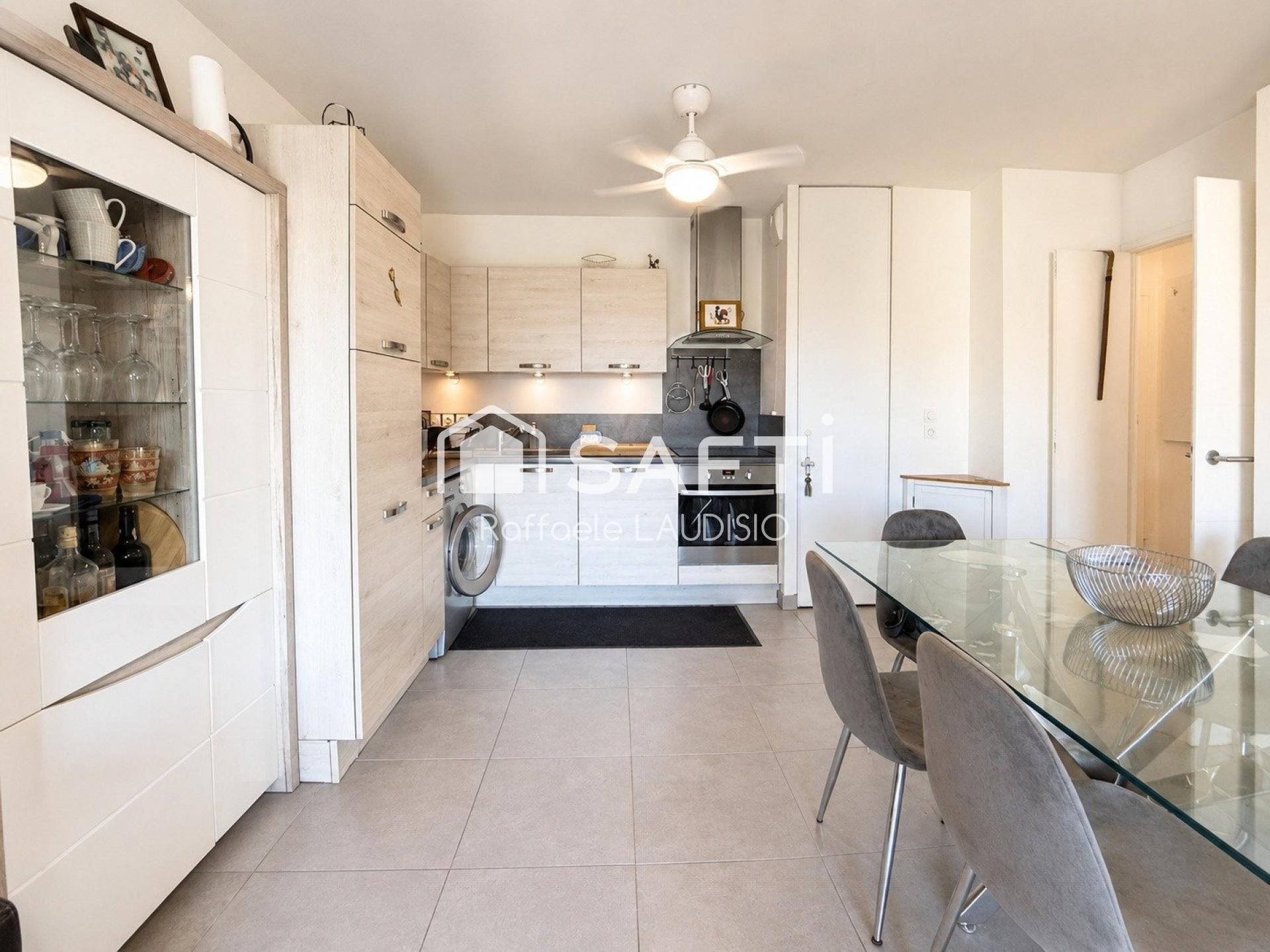 Appartement à vendre, 62m², Fréjus
