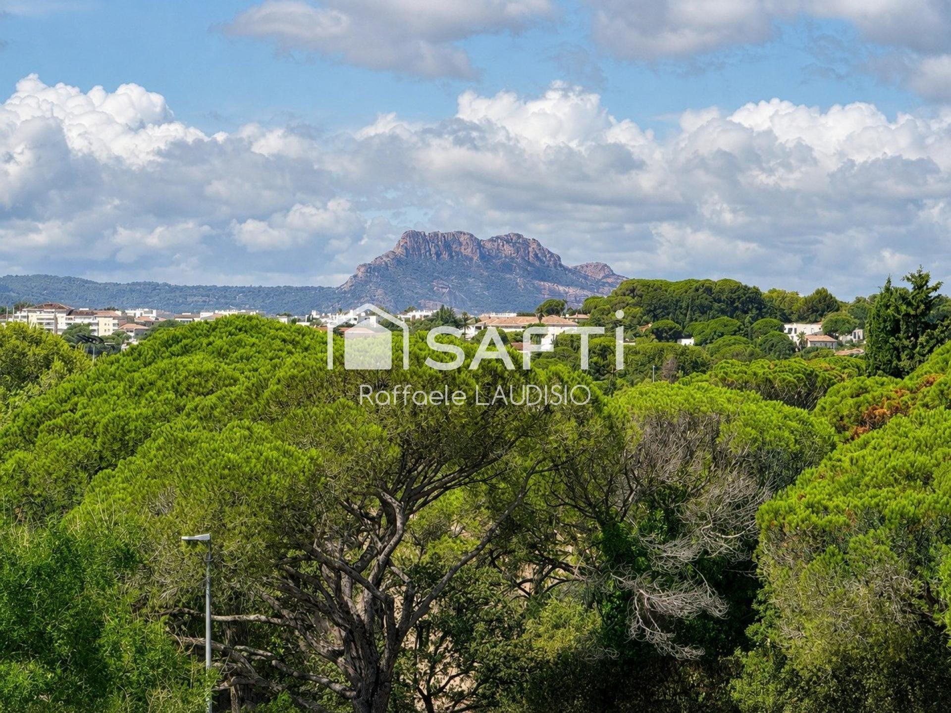 Appartement à vendre, 80m², Saint-Raphaël