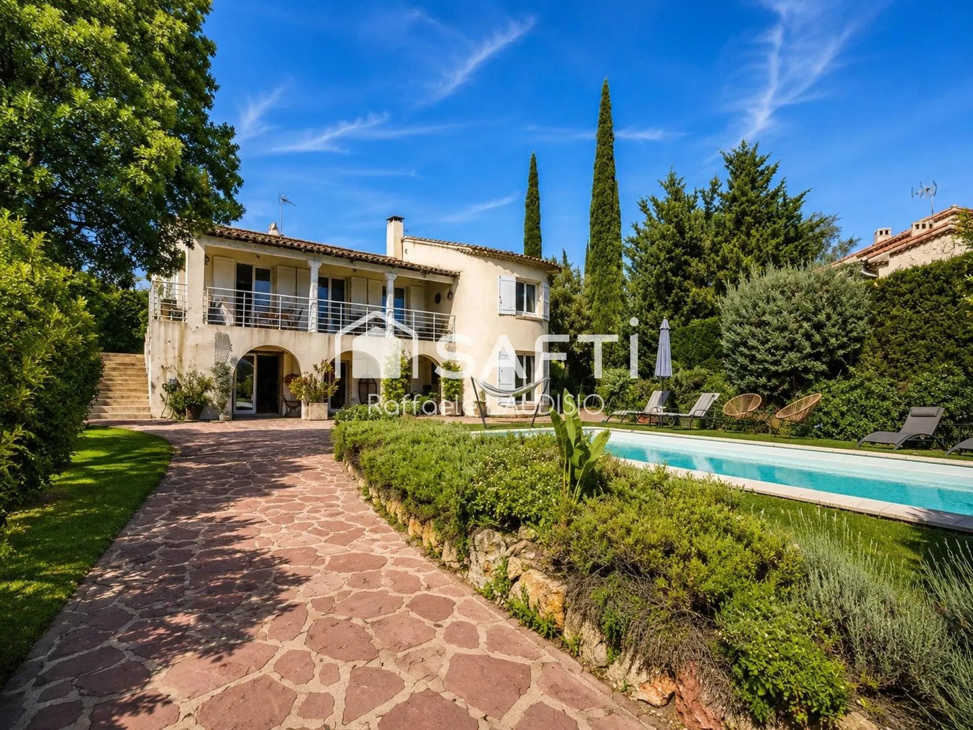 Maison à vendre, 210m², Saint-Raphaël