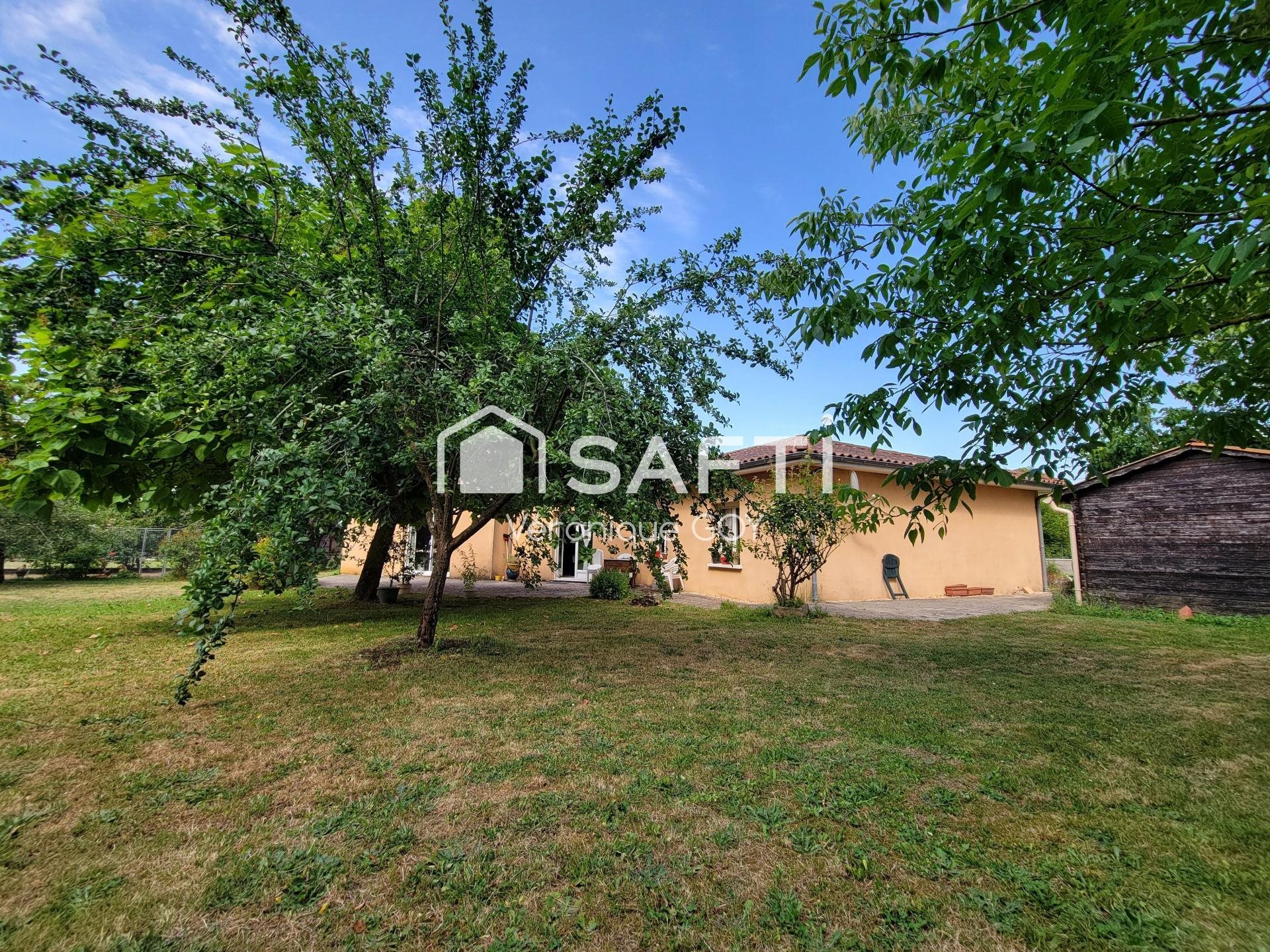 Maison à vendre, 120m², Saint-Aulaye