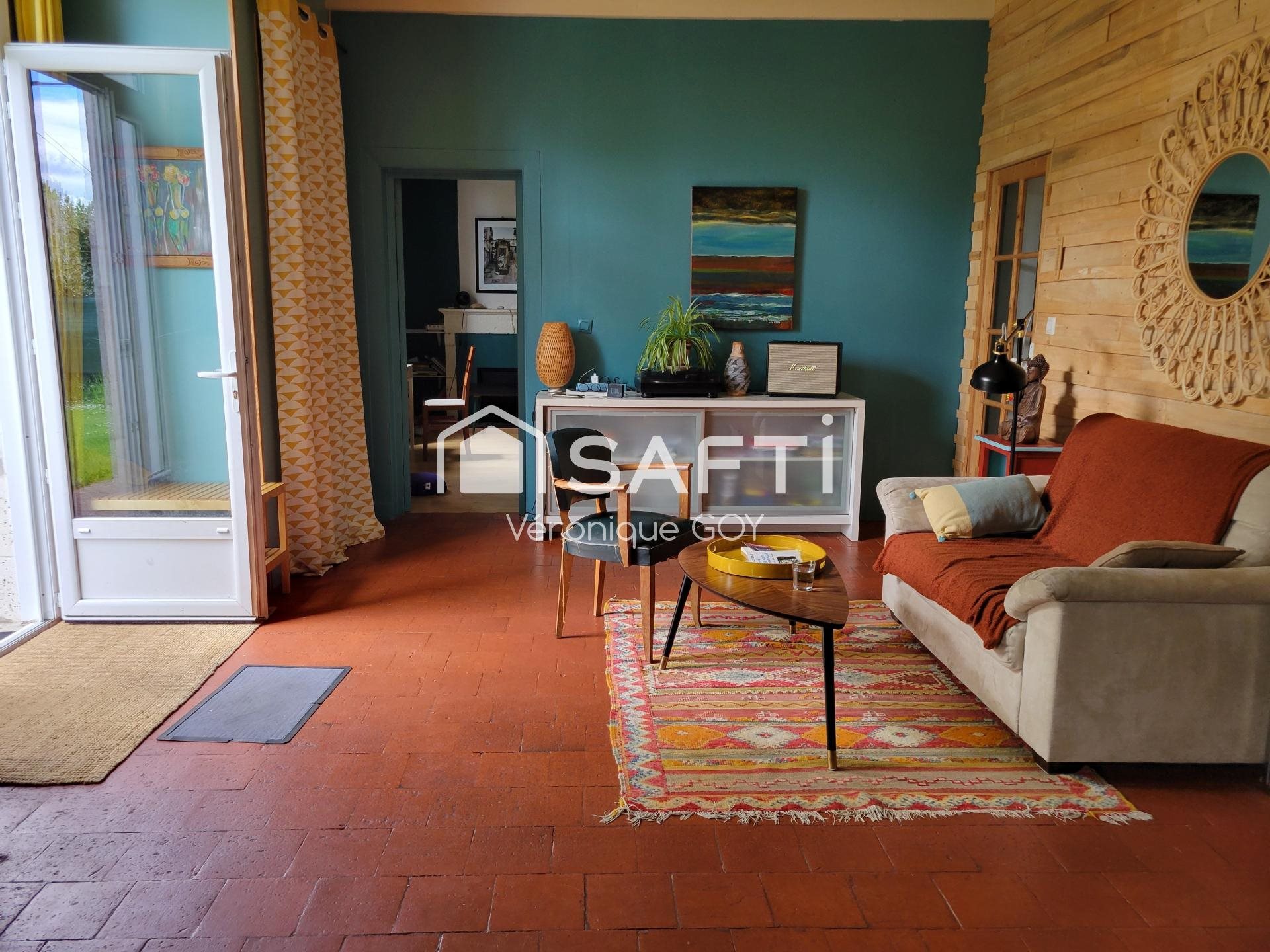 Maison à vendre, 145m², Saint-Aigulin