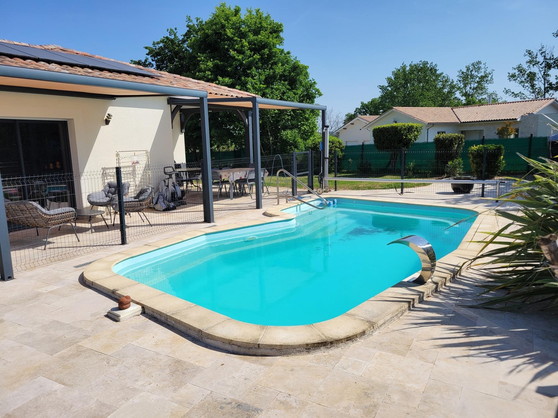 Maison à vendre, 120m², Saint-Aulaye