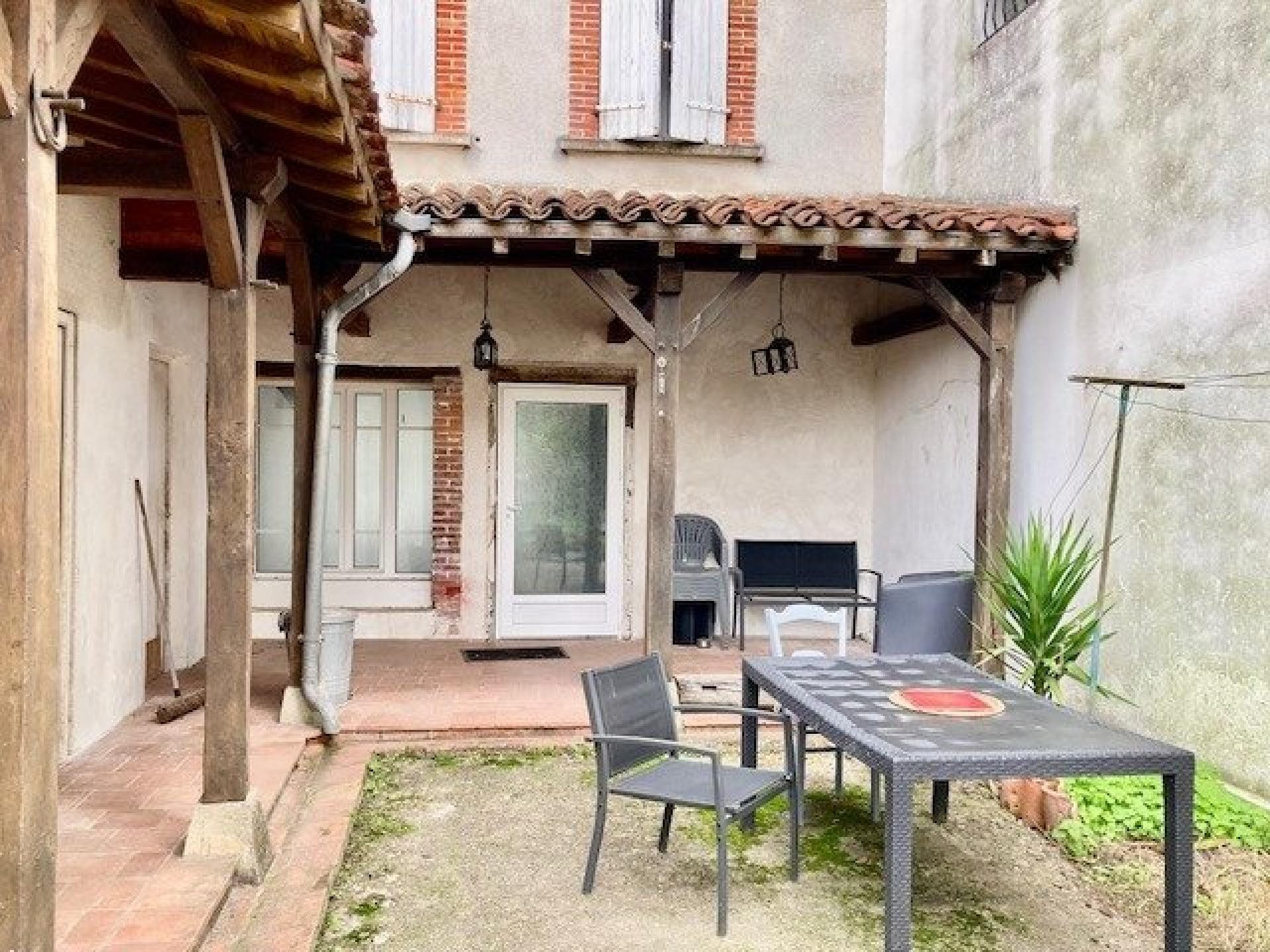 Maison à vendre, 184m², Cazaubon