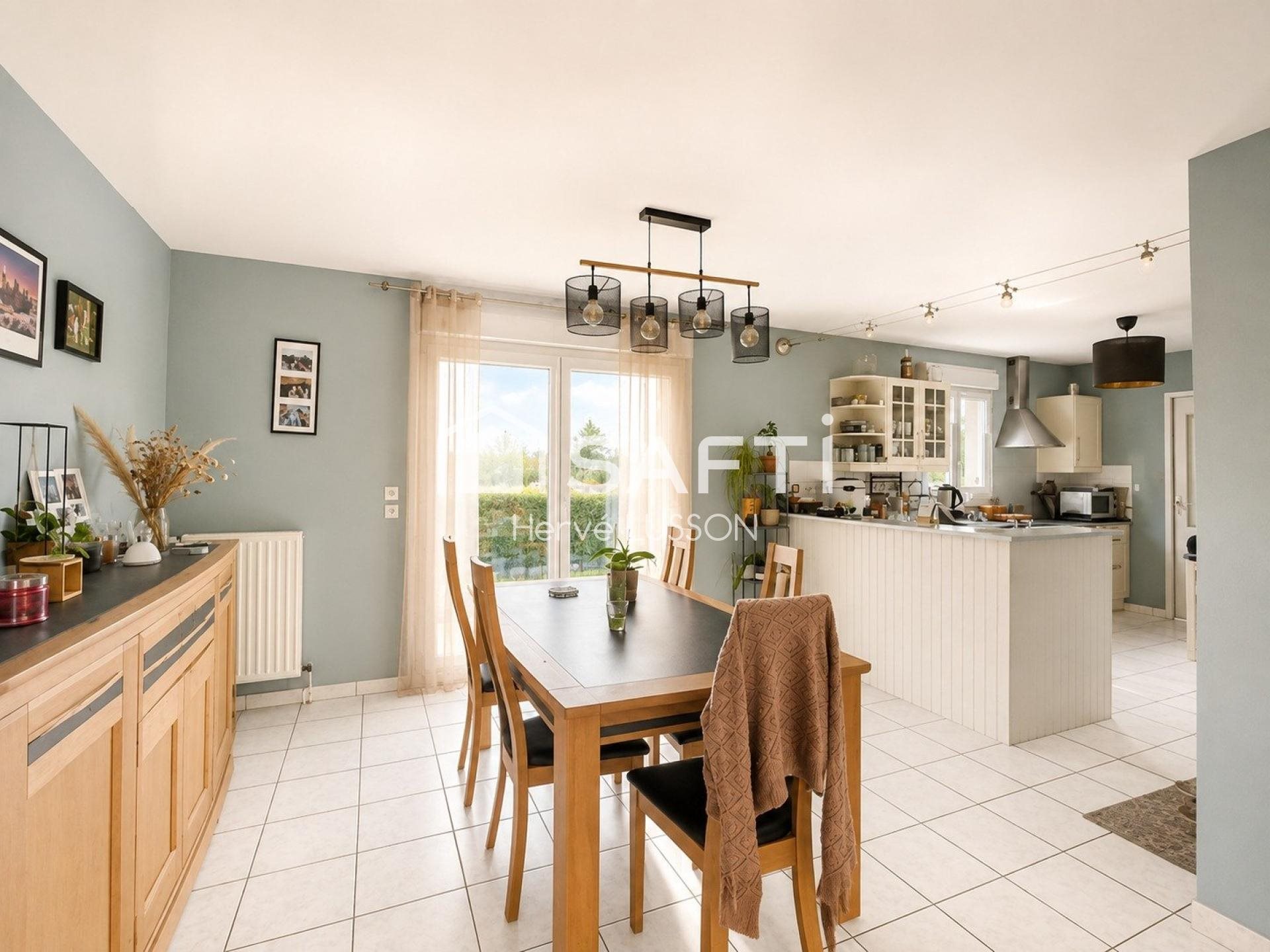 Maison à vendre, 120m², Montfort-le-Gesnois