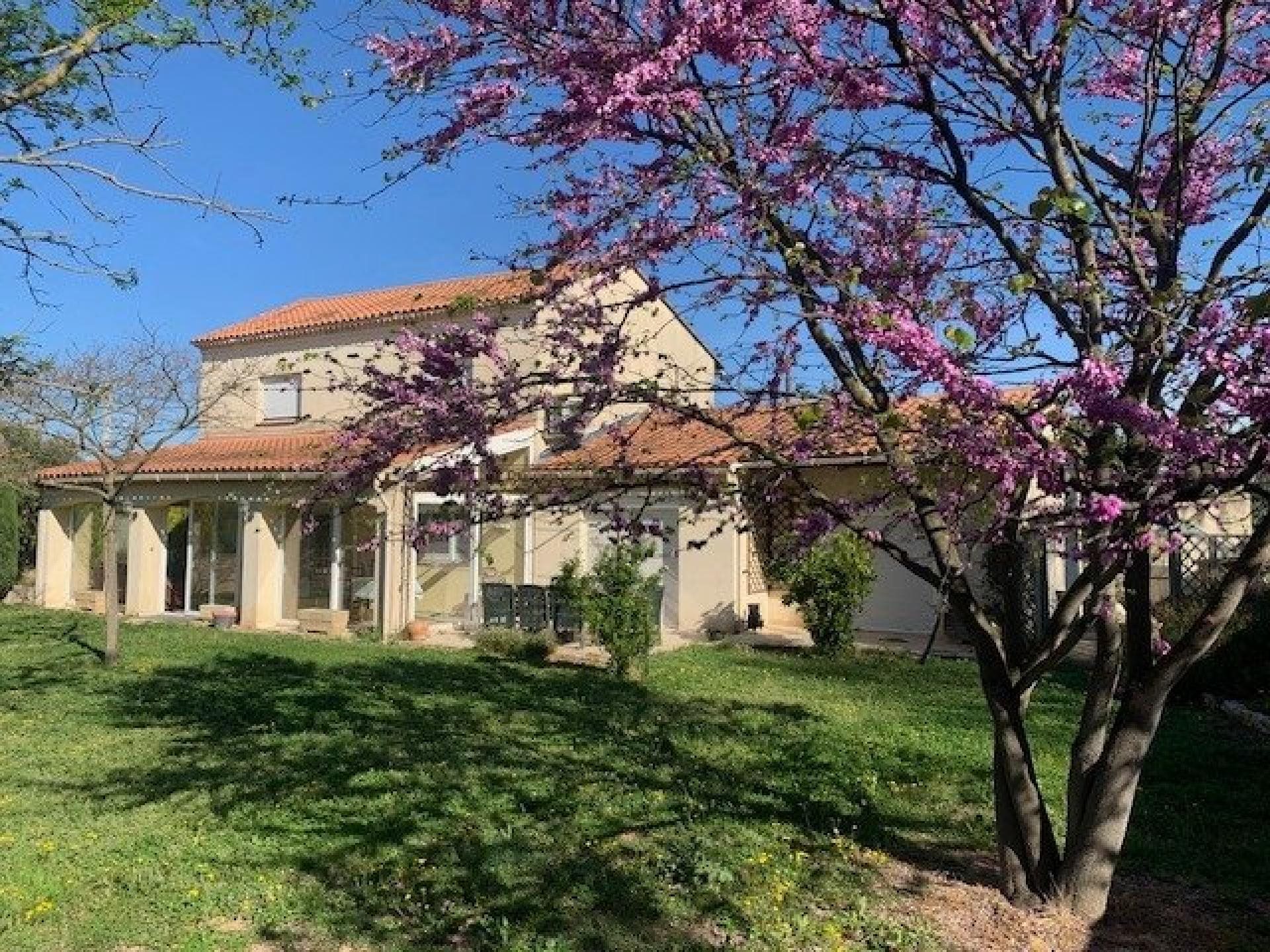 Maison à vendre, 277m², Beaucaire