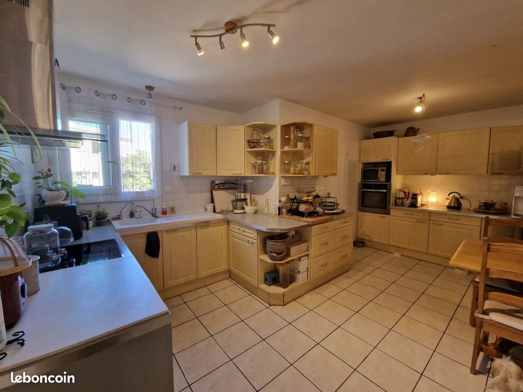 Maison à vendre, 120m², Bessan