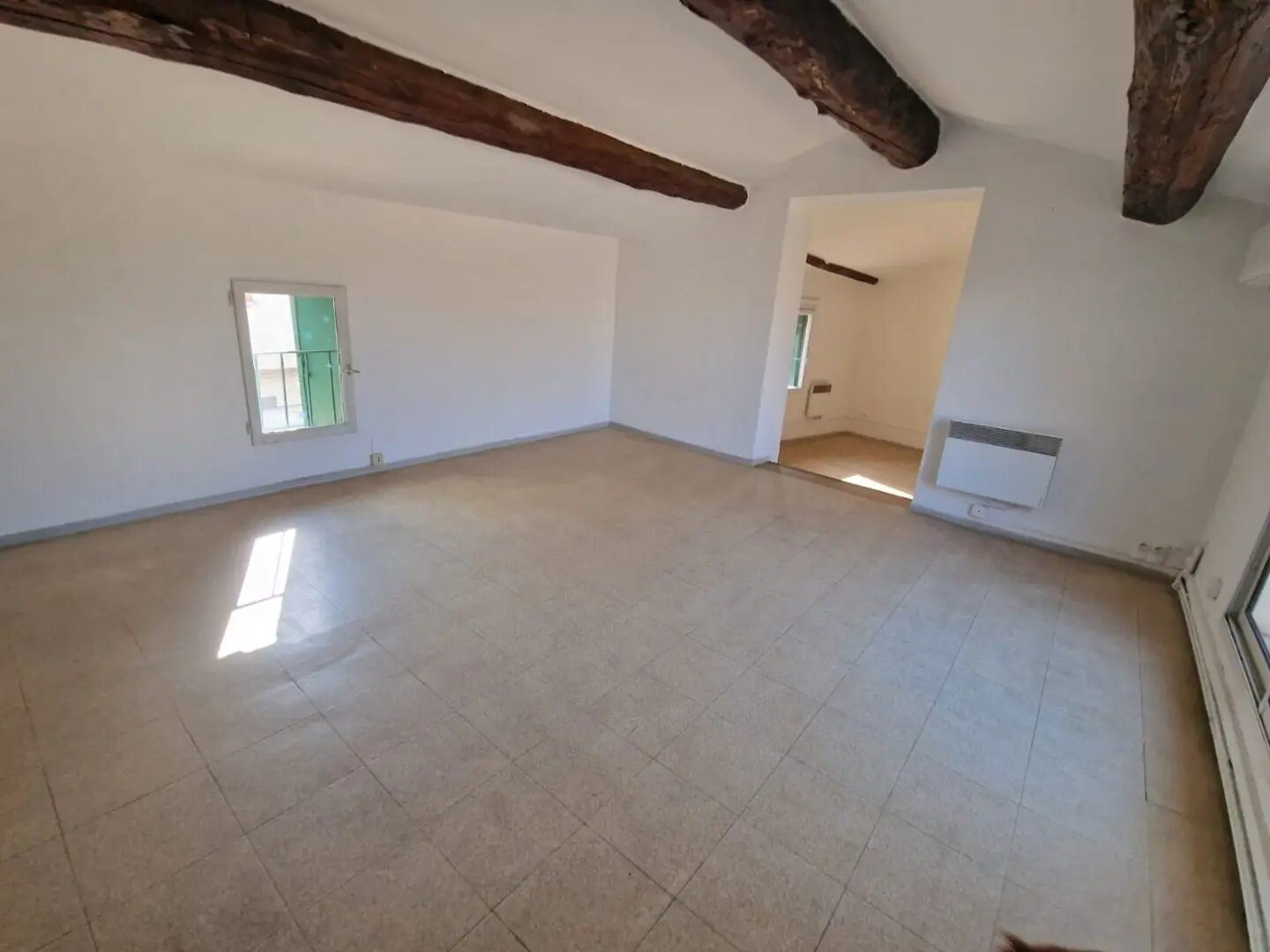 Appartement à louer, 67m², Florensac