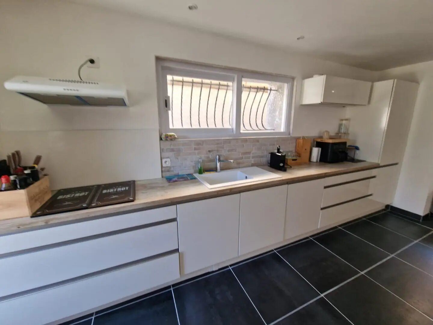 Maison à vendre, 88m², Bessan