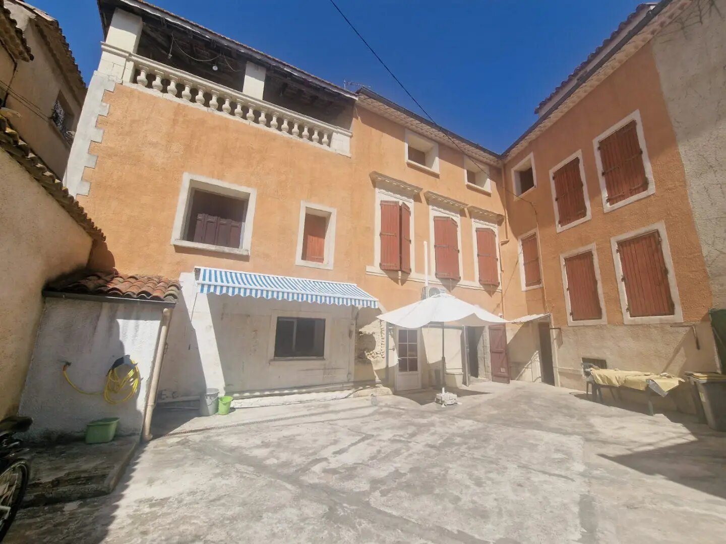 Maison à vendre, 185m², Bessan