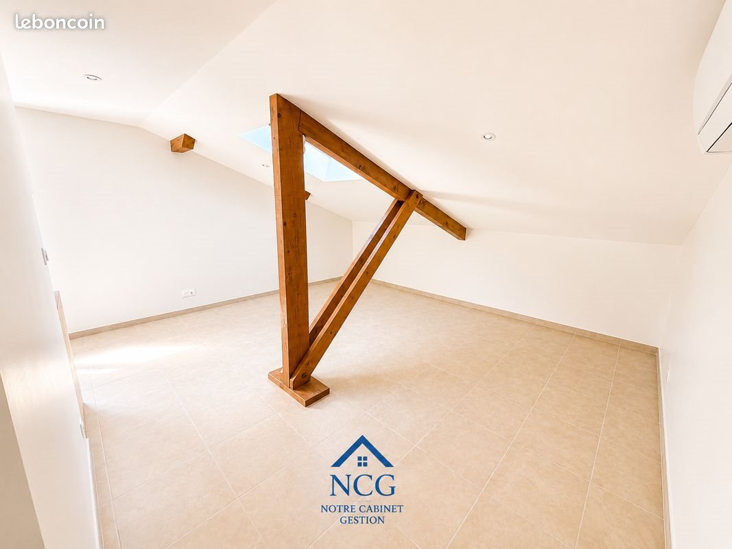 Appartement à louer, 22m², Pommiers