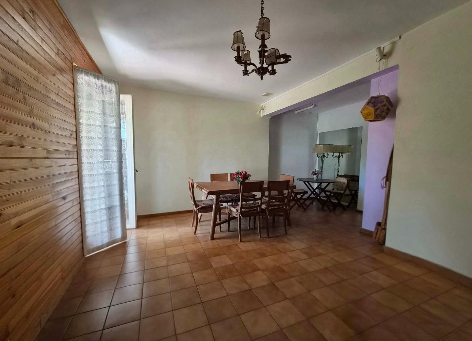 Maison à vendre, 152m², Aussillon