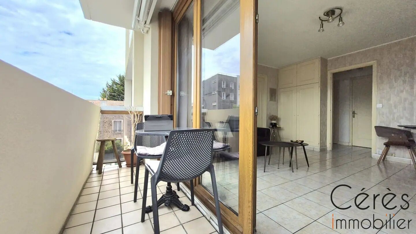 Appartement à vendre, 70m², Romainville