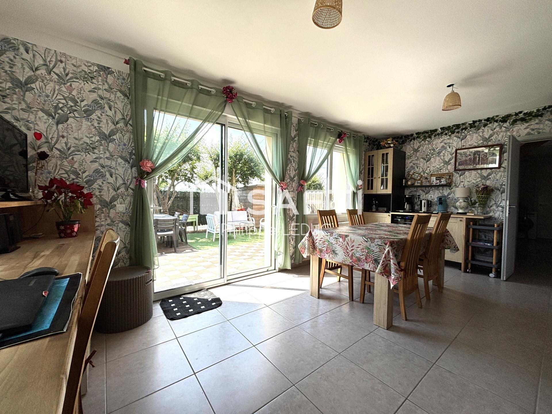Maison à vendre, 190m², Raillencourt-Sainte-Olle