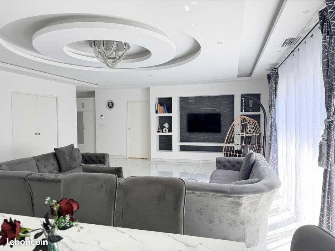 Maison à vendre, 217m², Coulounieix-Chamiers