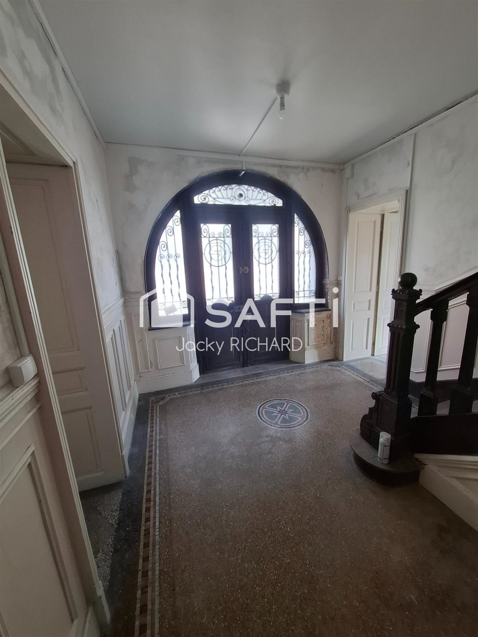 Maison à vendre, 160m², Dun-sur-Meuse