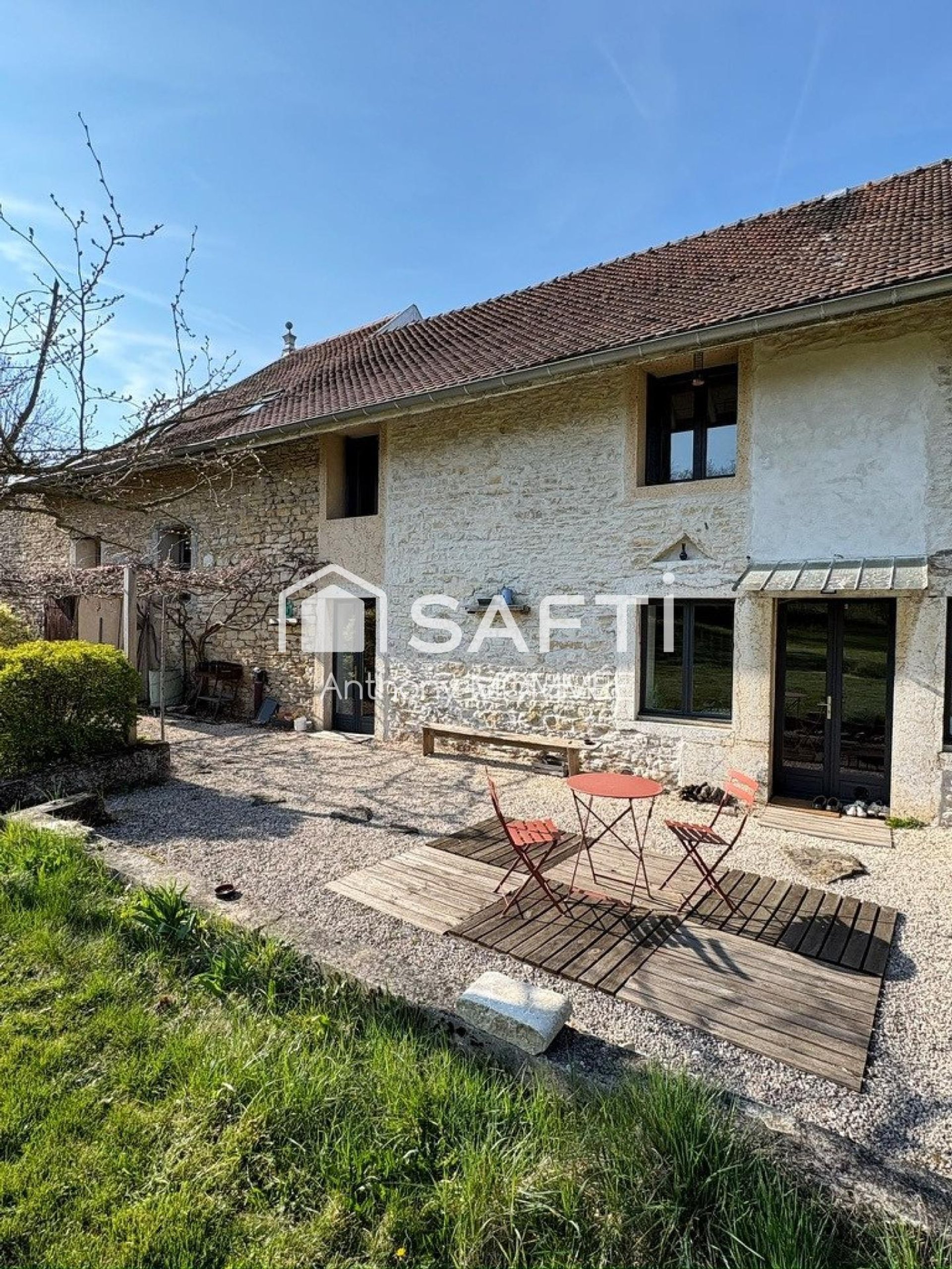 Maison à vendre, 118m², Parmilieu