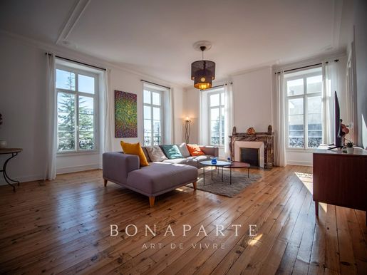 Appartement 4 pièces 147 m² · à Pau · 147 m² · 365 000 €