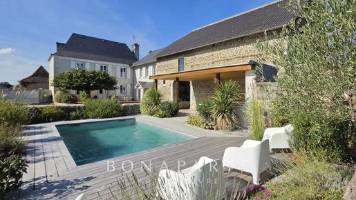 Maison 7 pièces 302 m² · à Idron · 302 m² · 749 000 €