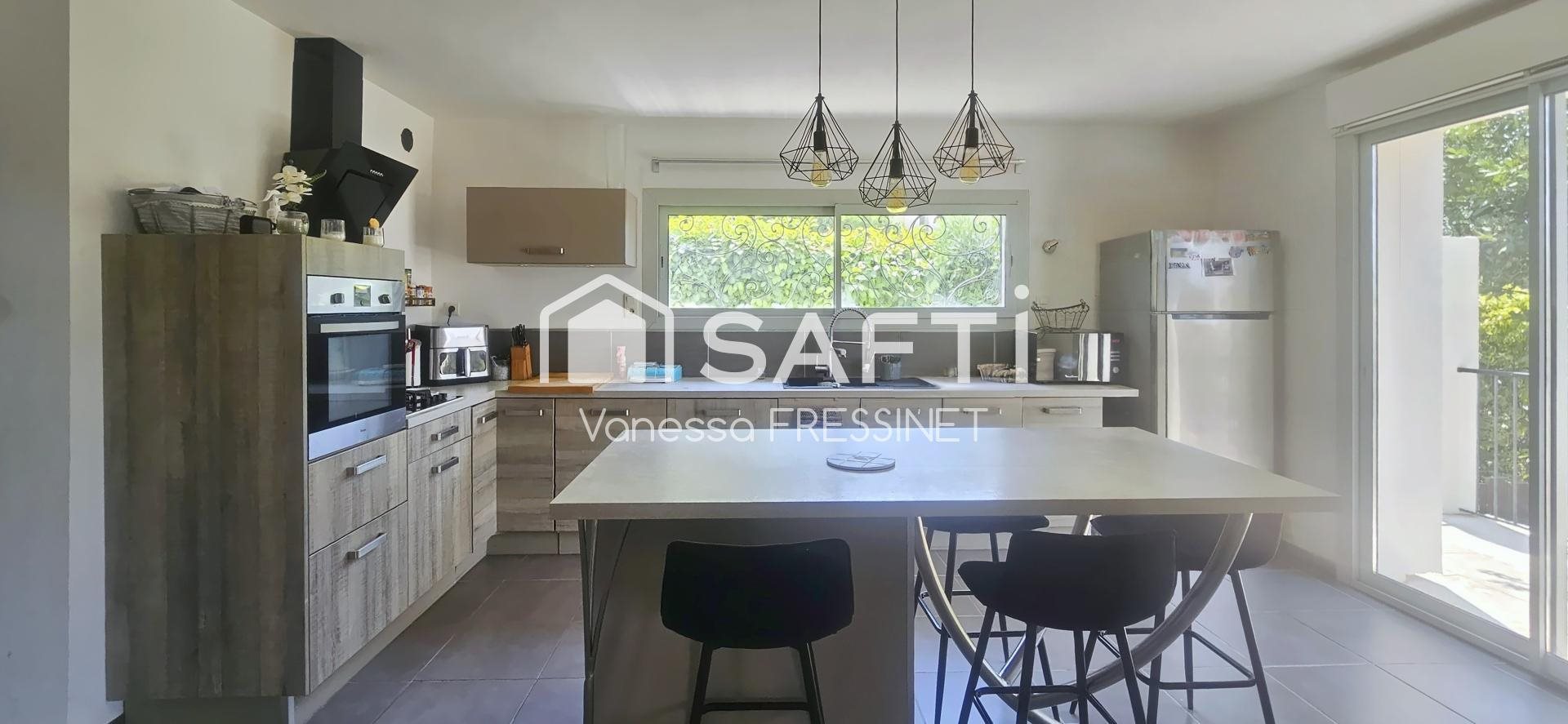Maison à vendre, 158m², Saint-Pargoire