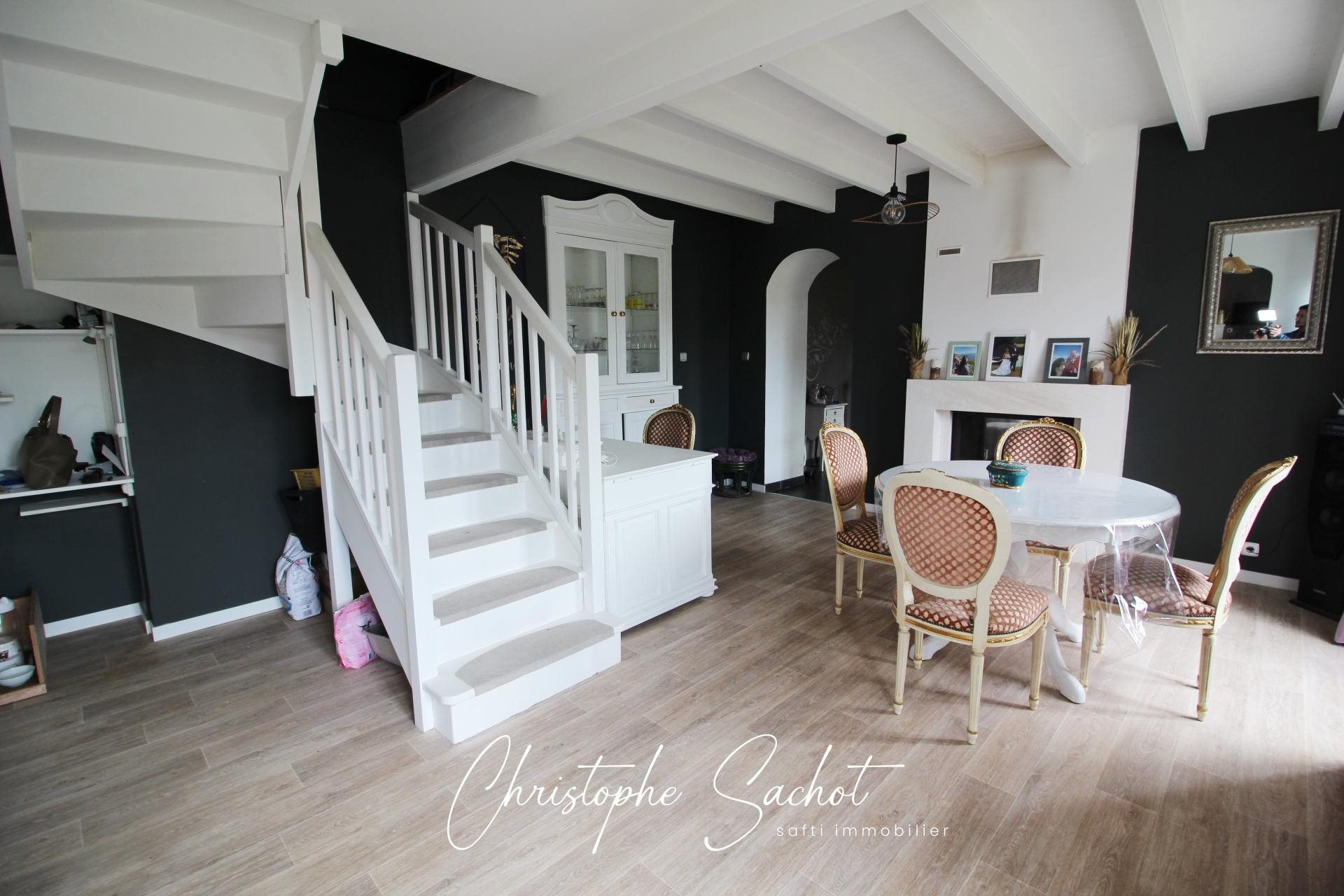 Maison à vendre, 171m², Villefollet