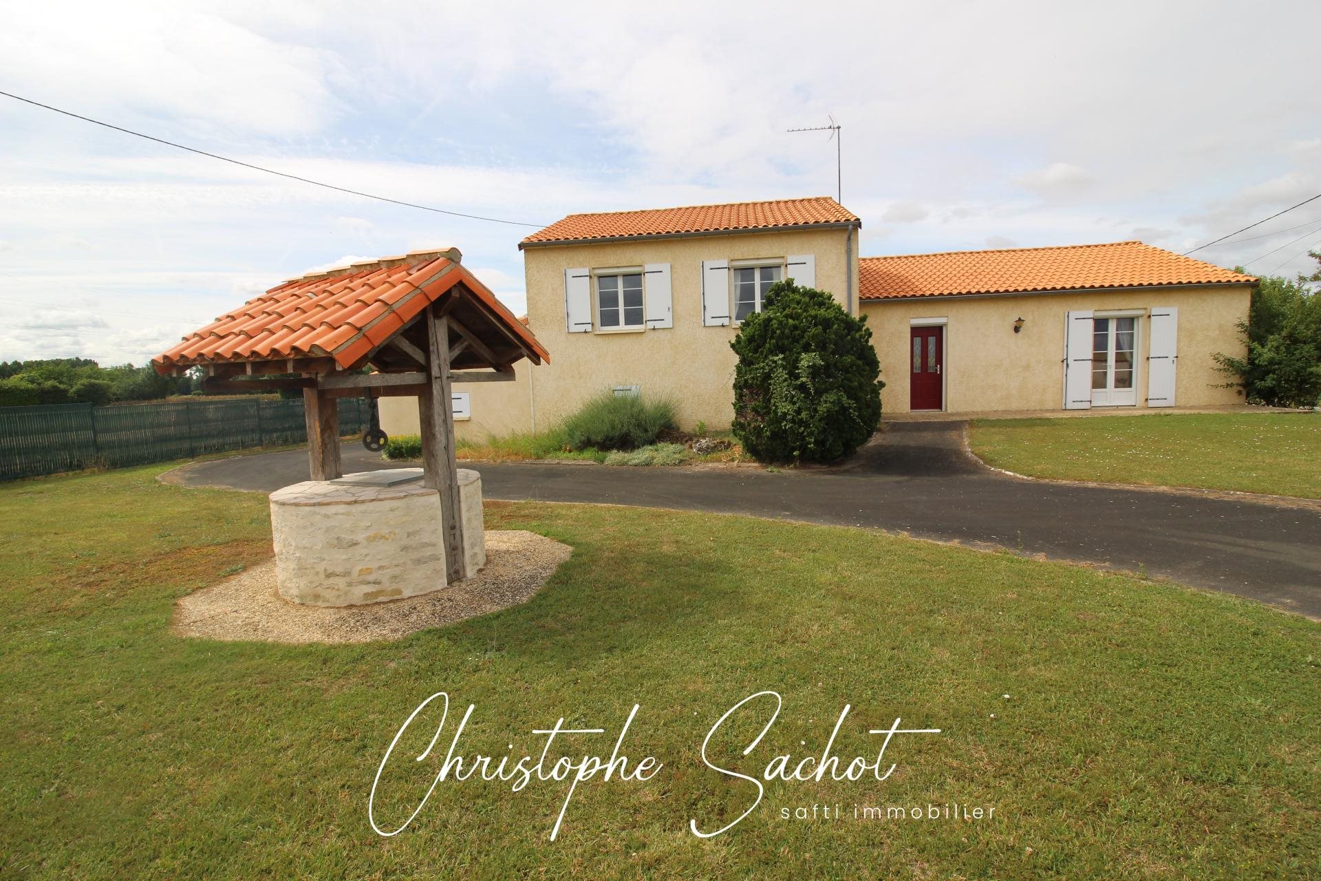 Maison à vendre, 114m², Frontenay-Rohan-Rohan