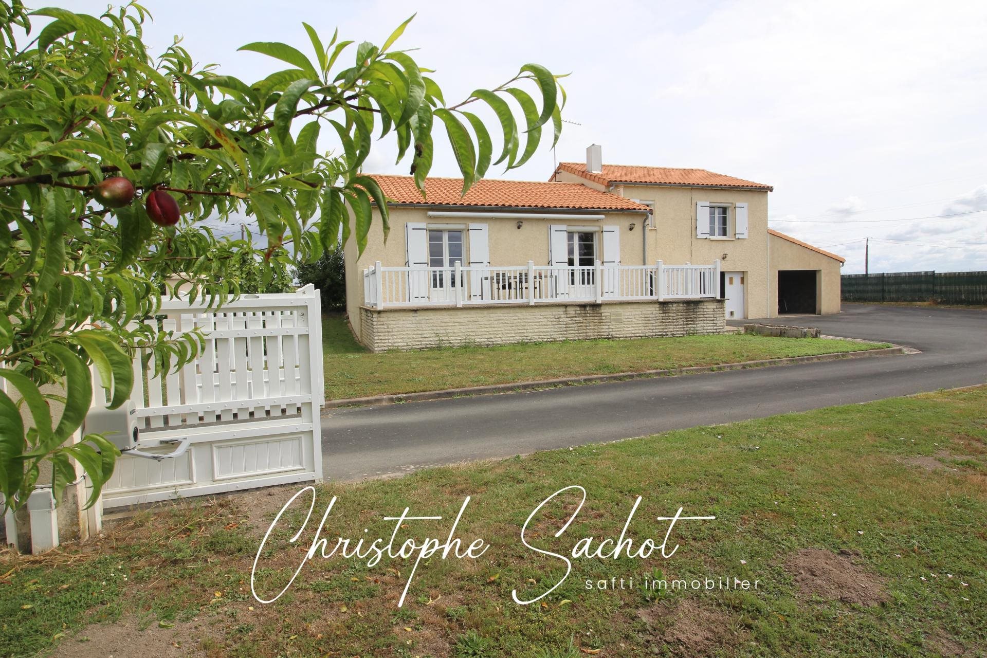 Maison à vendre, 114m², Frontenay-Rohan-Rohan