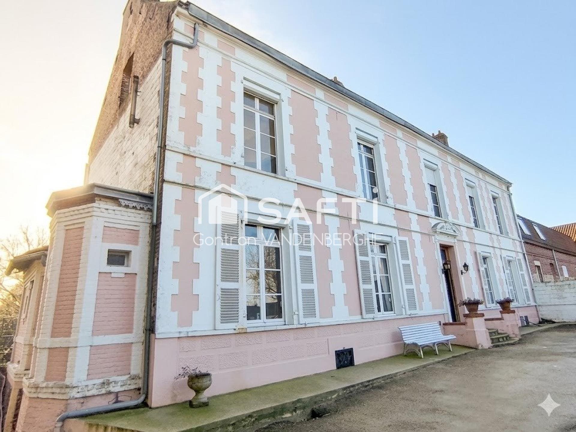 Maison à vendre, 263m², Moulle