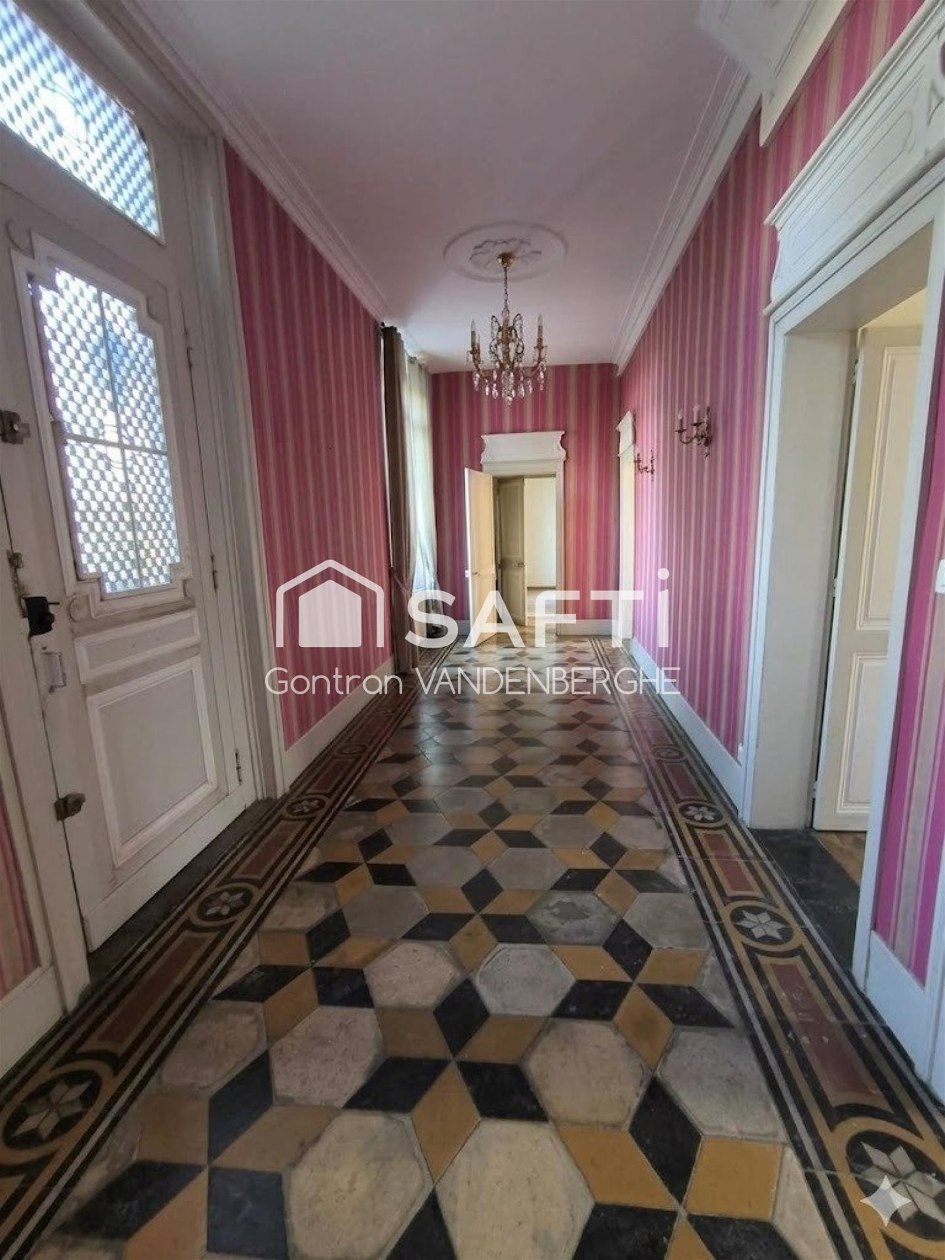 Maison à vendre, 263m², Moulle