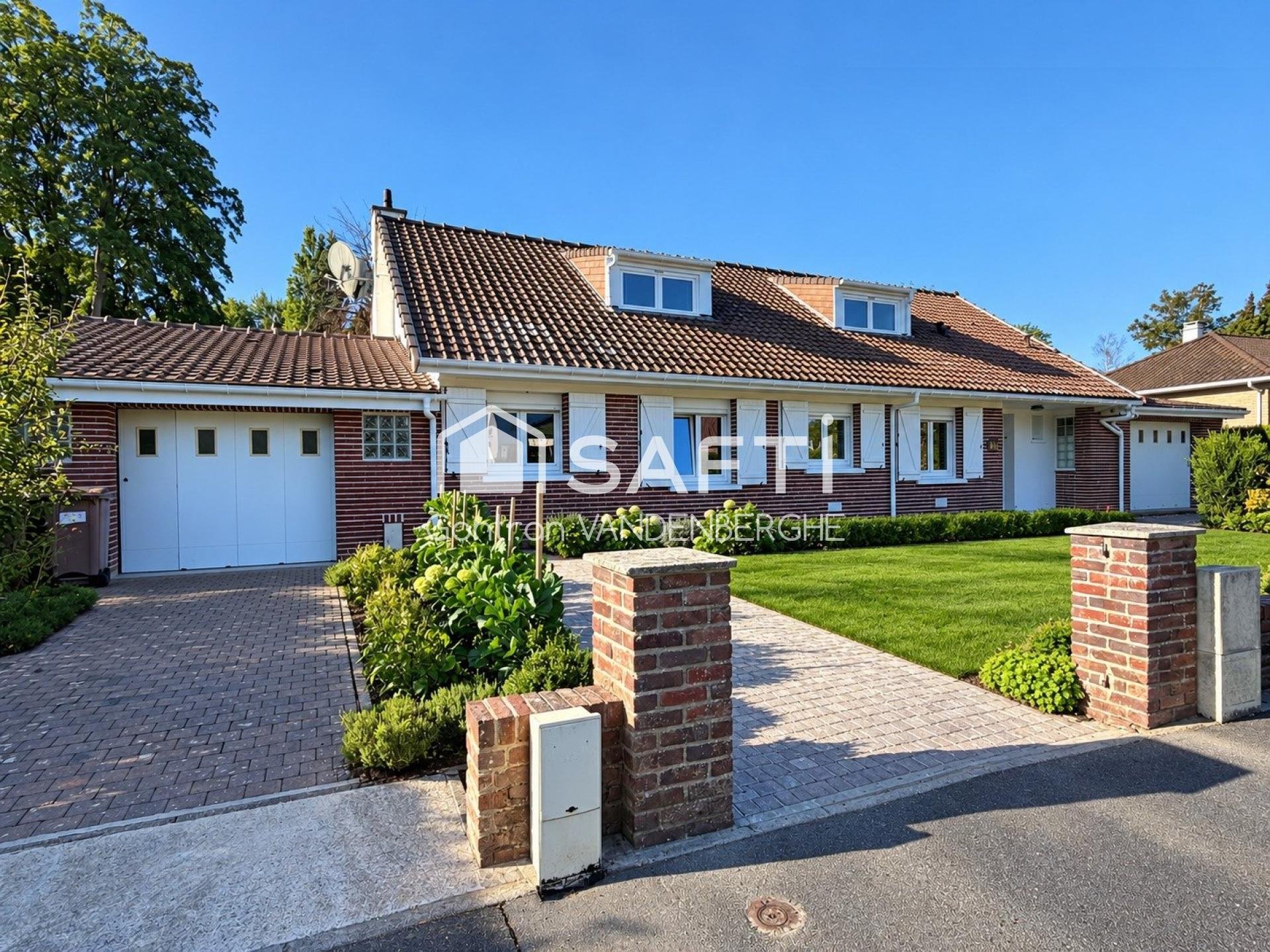 Maison à vendre, 136m², Arques