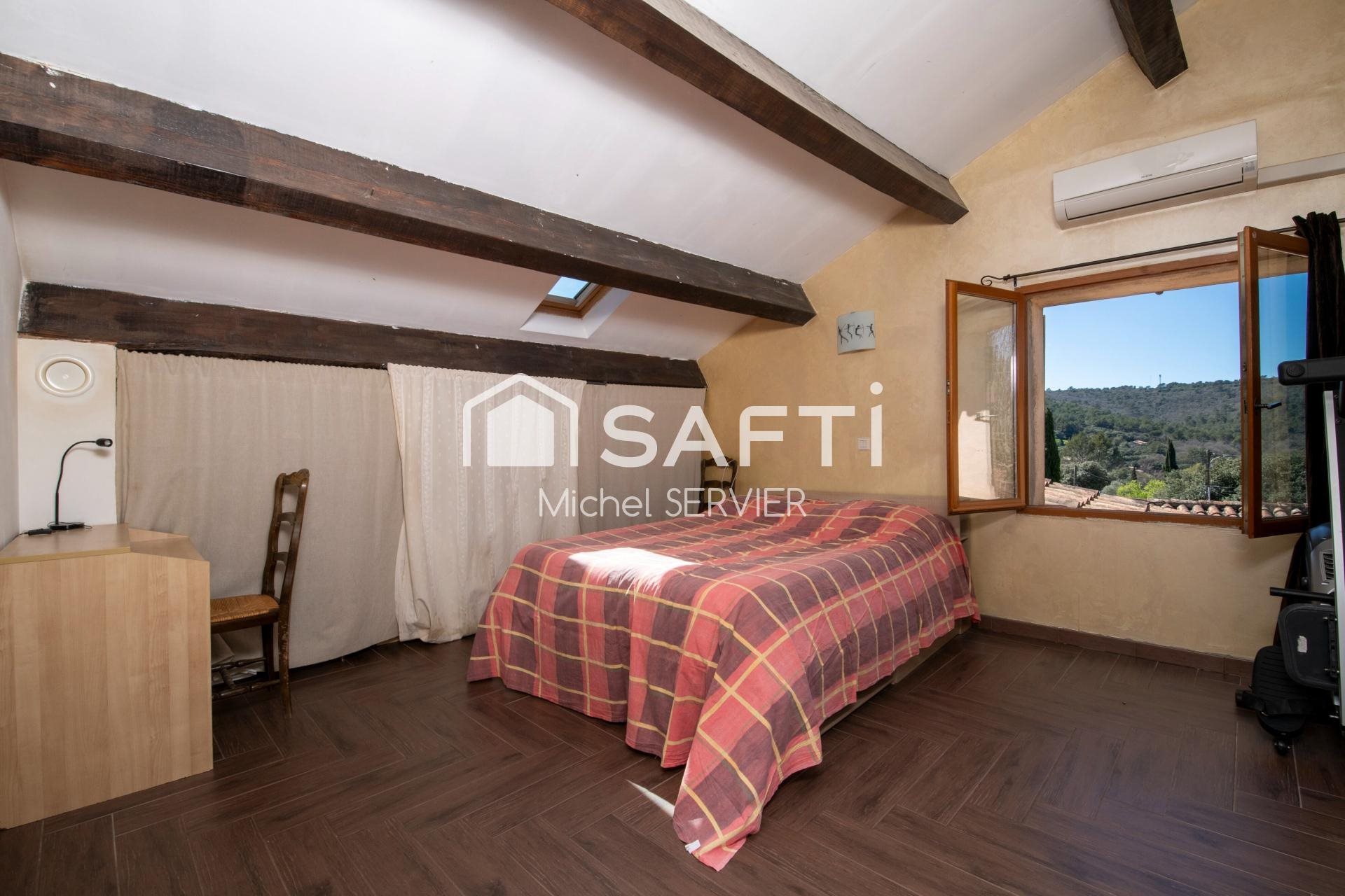 Maison à vendre, 81m², Évenos
