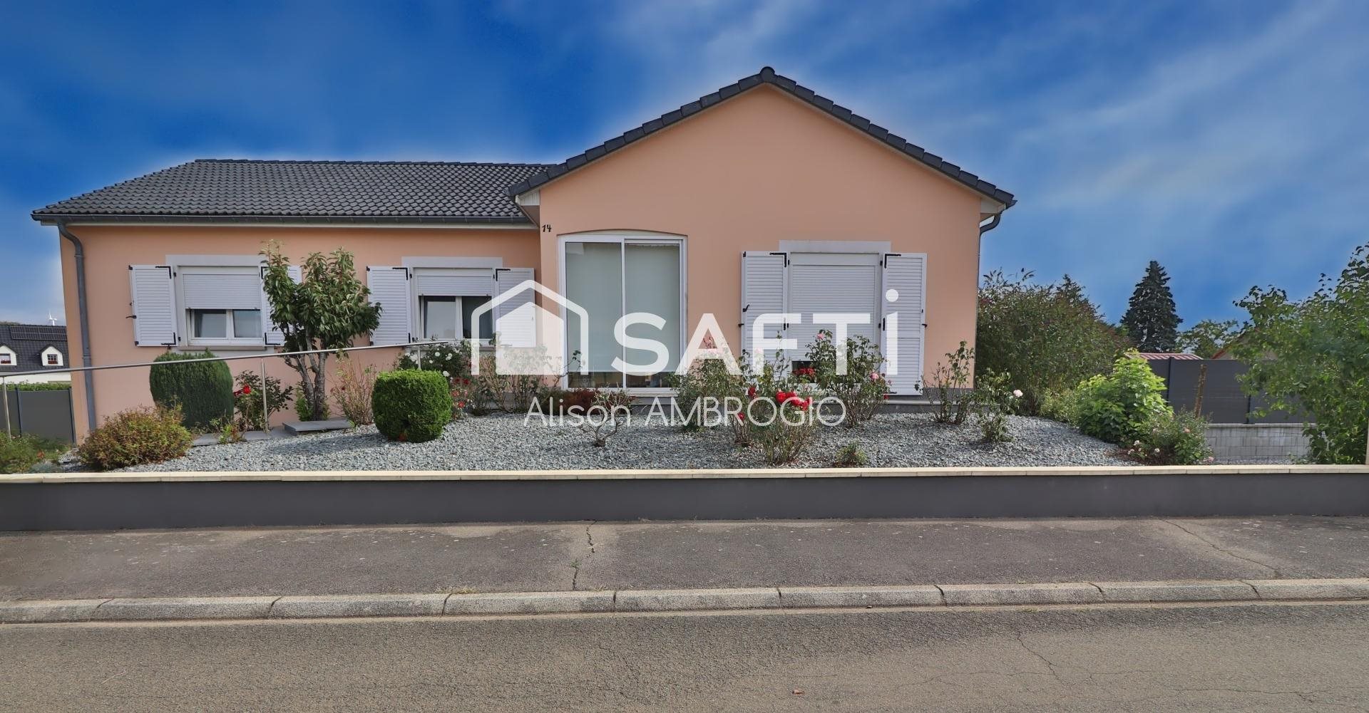 Maison à vendre, 144m², Tressange
