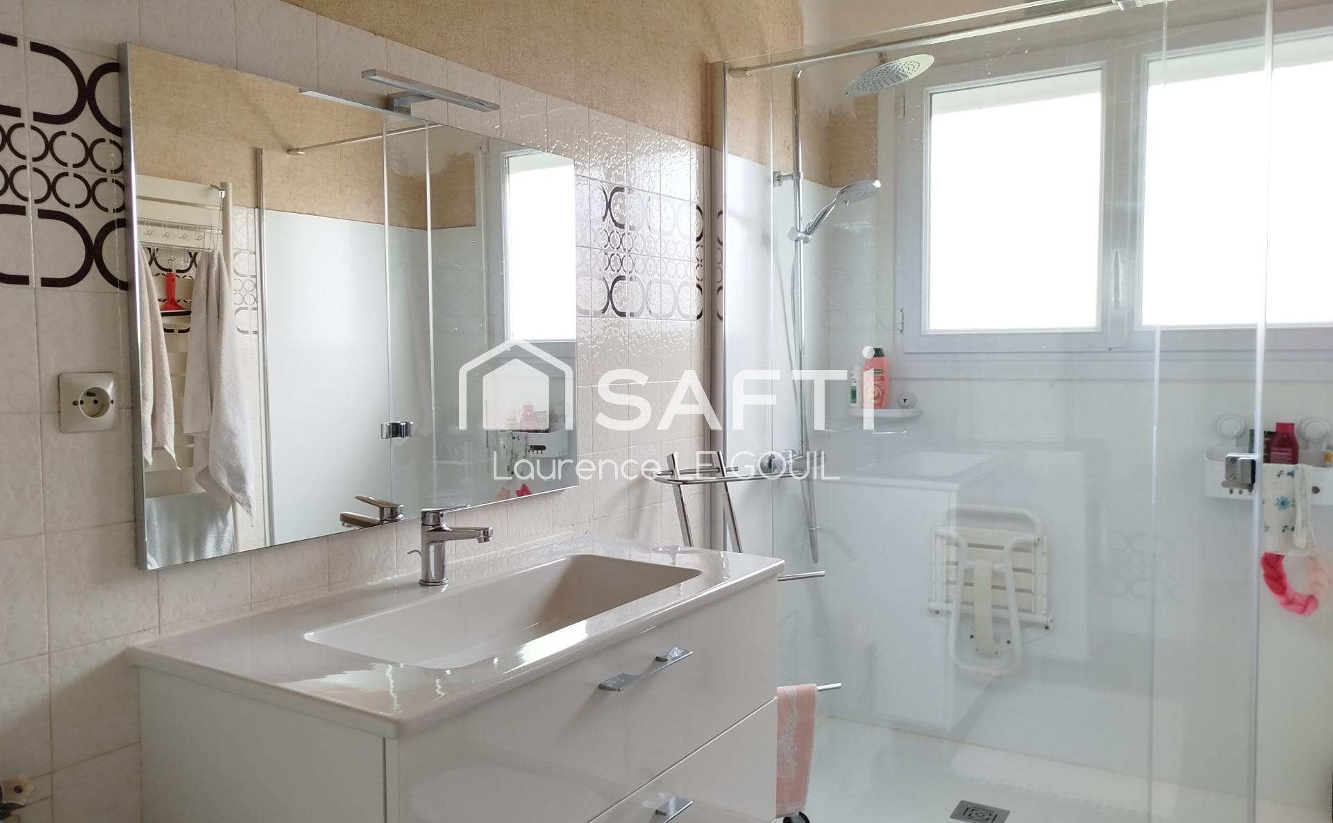 Maison à vendre, 114m², Coëx