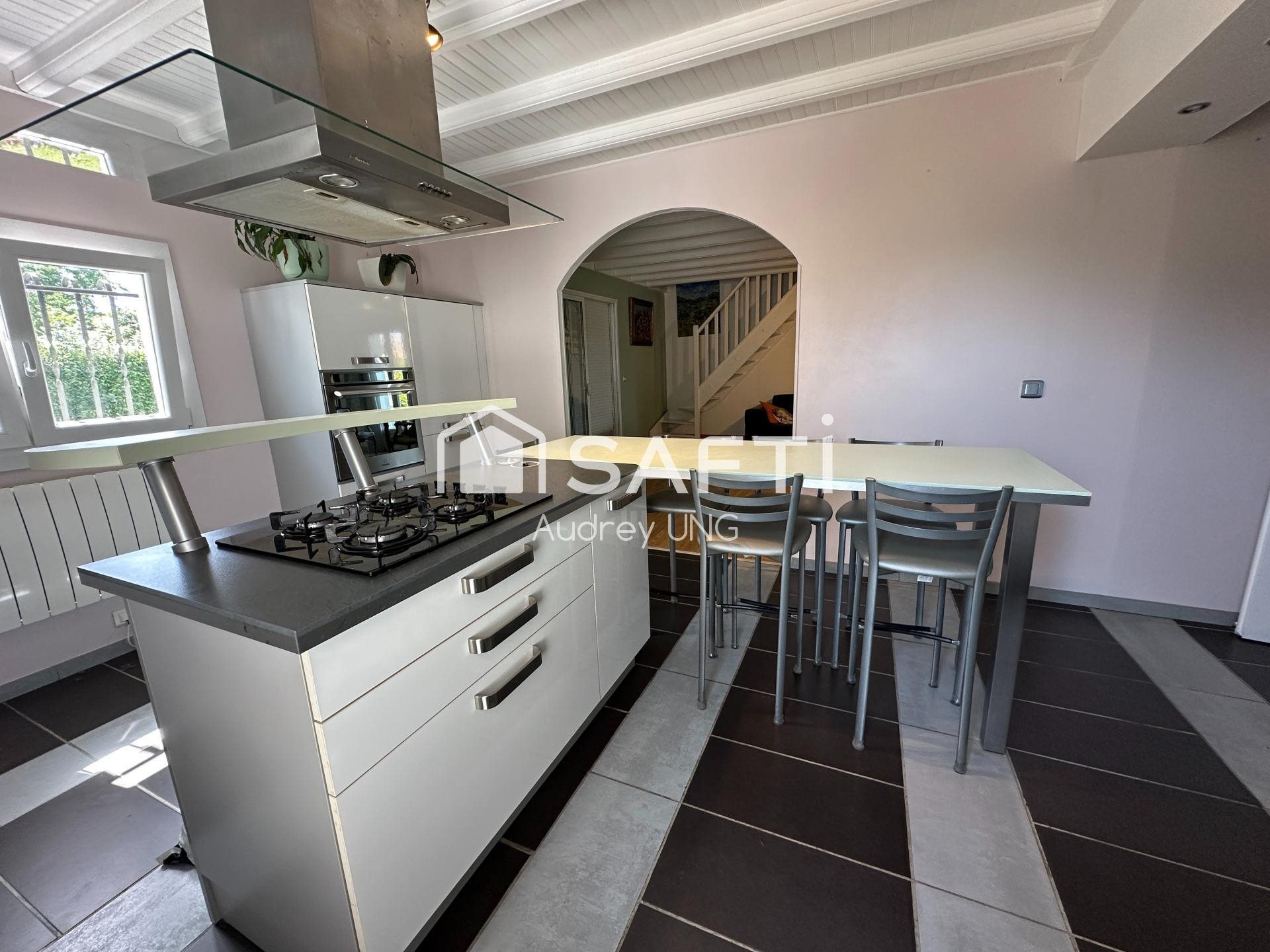 Maison à vendre, 147m², Saint-Loubès