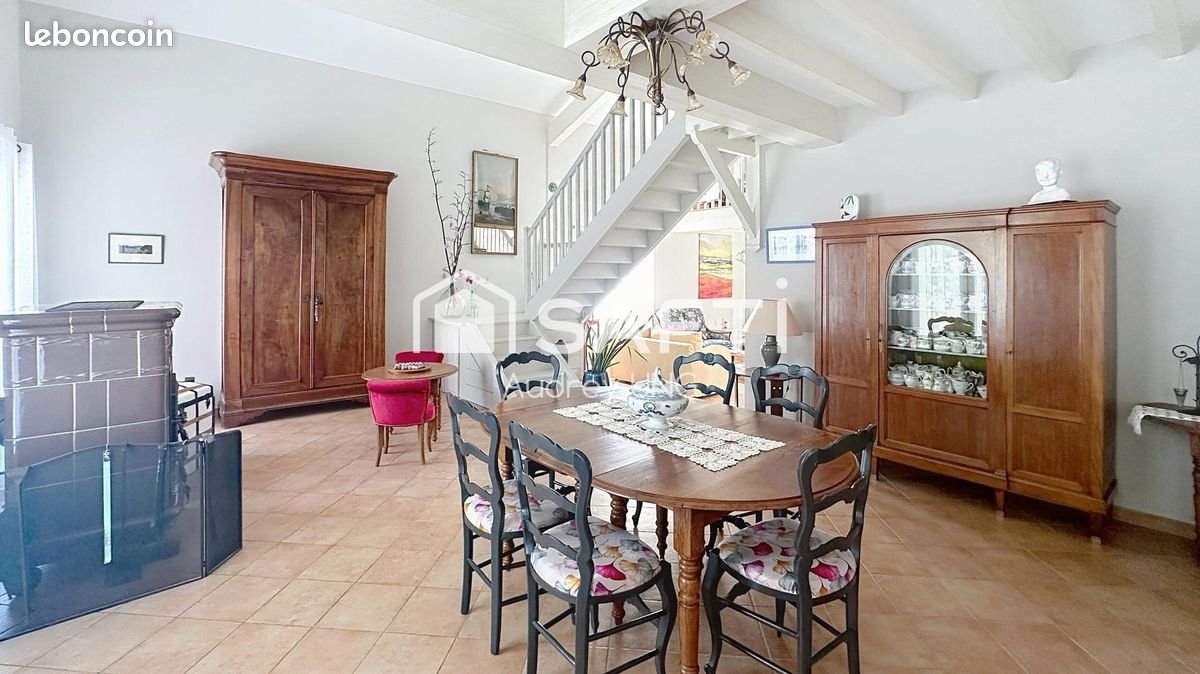 Maison à vendre, 187m², Baron