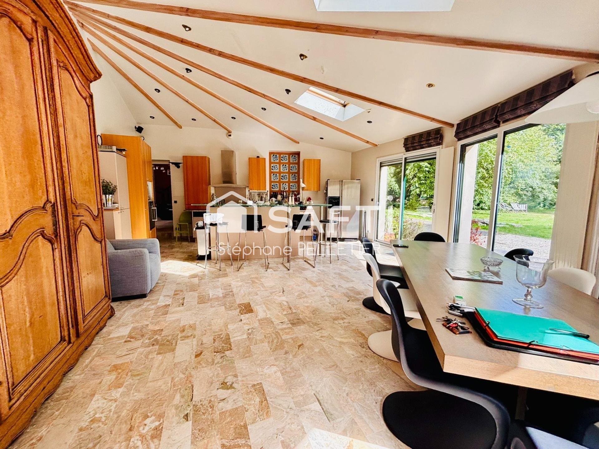 Maison à vendre, 245m², Cesson-Sévigné