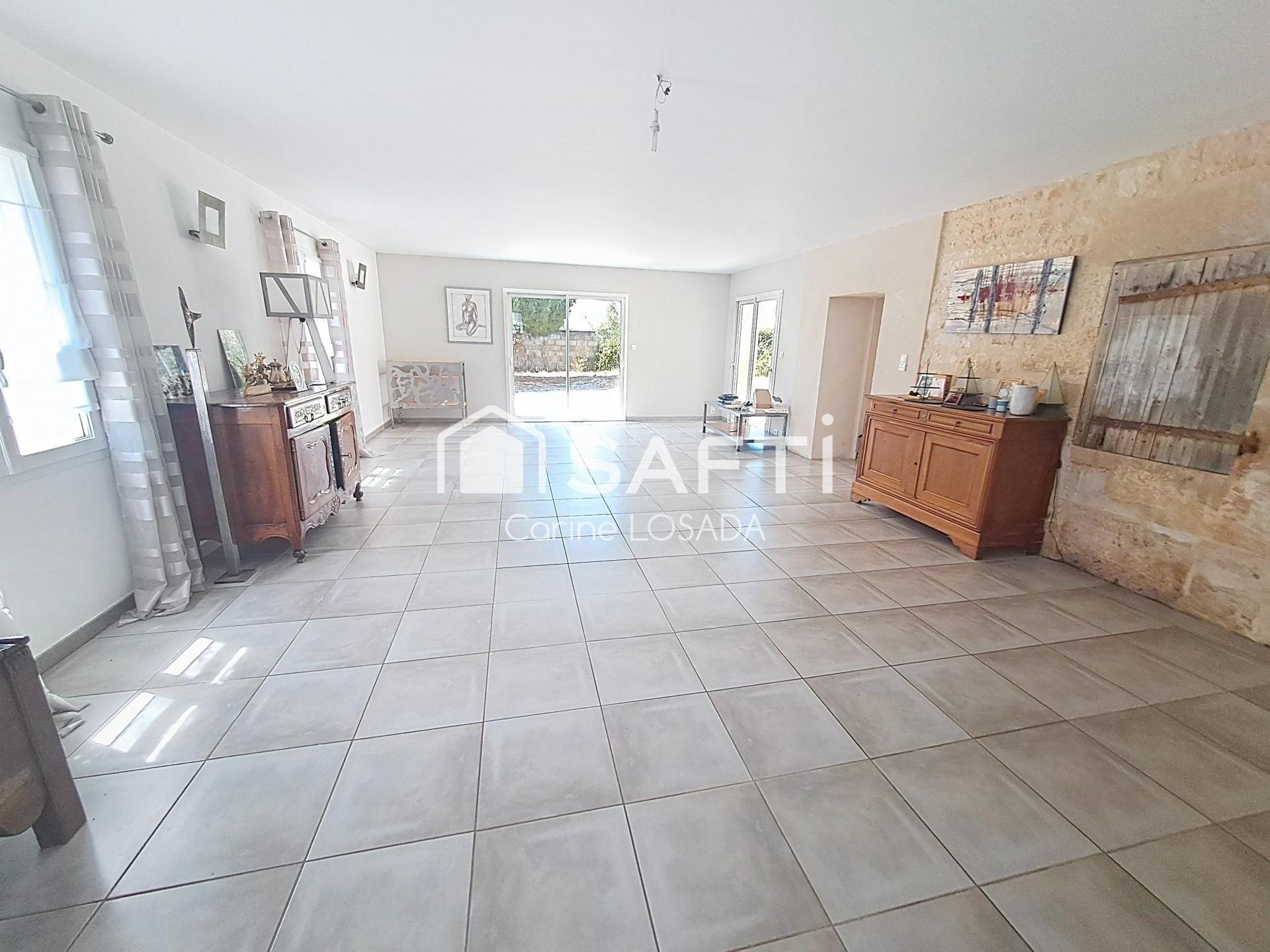 Maison à vendre, 209m², Les Magnils-Reigniers