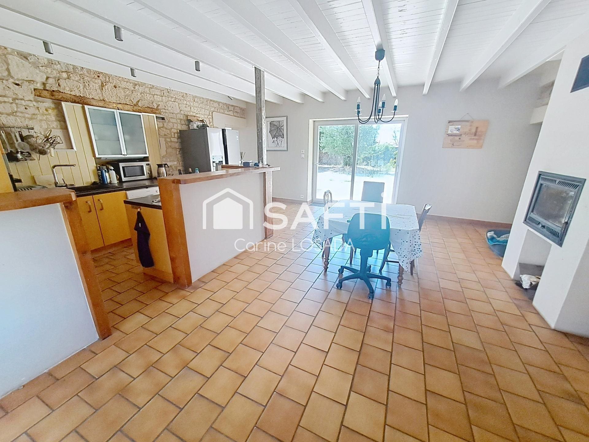 Maison à vendre, 209m², Les Magnils-Reigniers