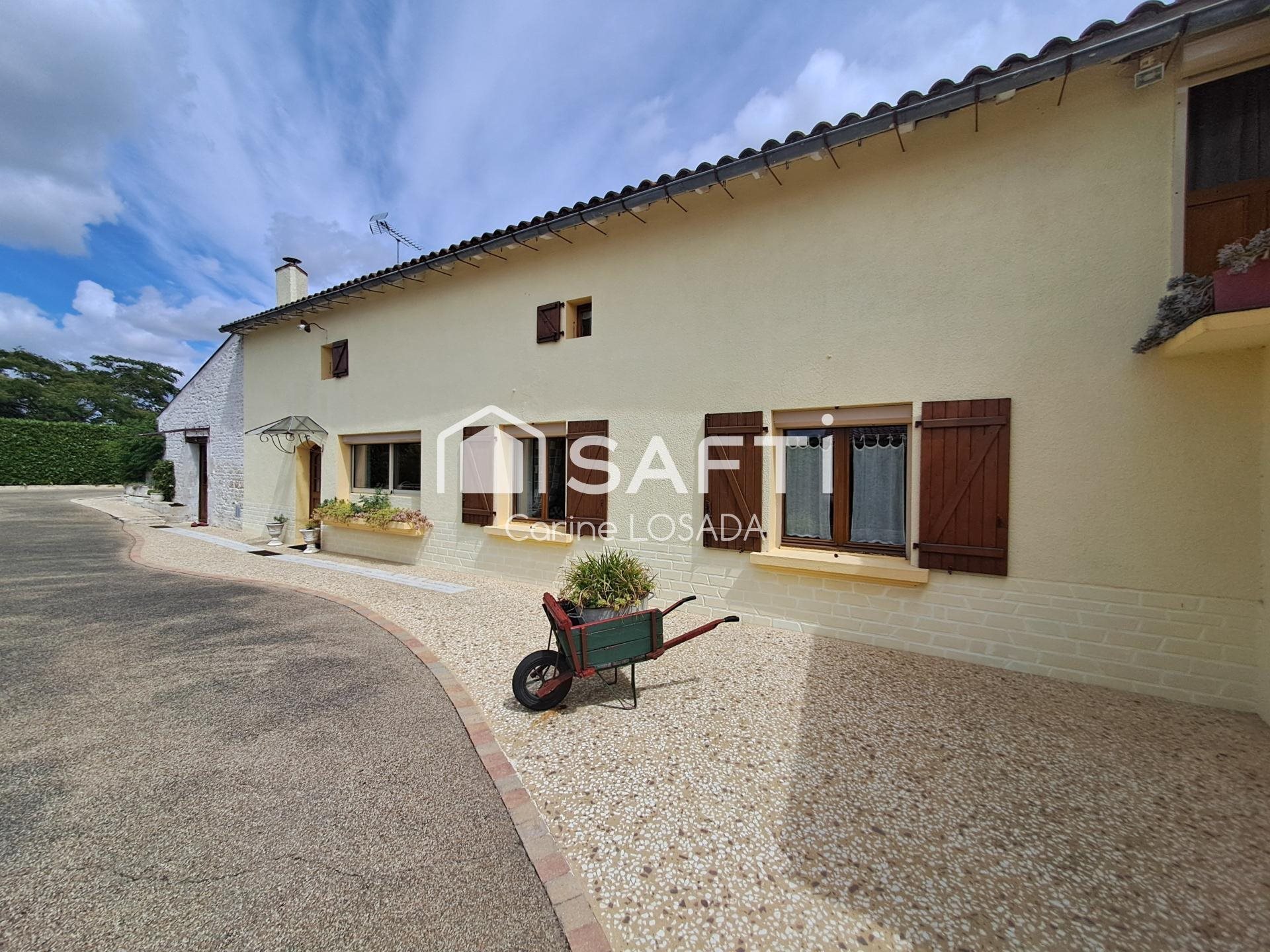 Maison à vendre, 290m², Chasnais
