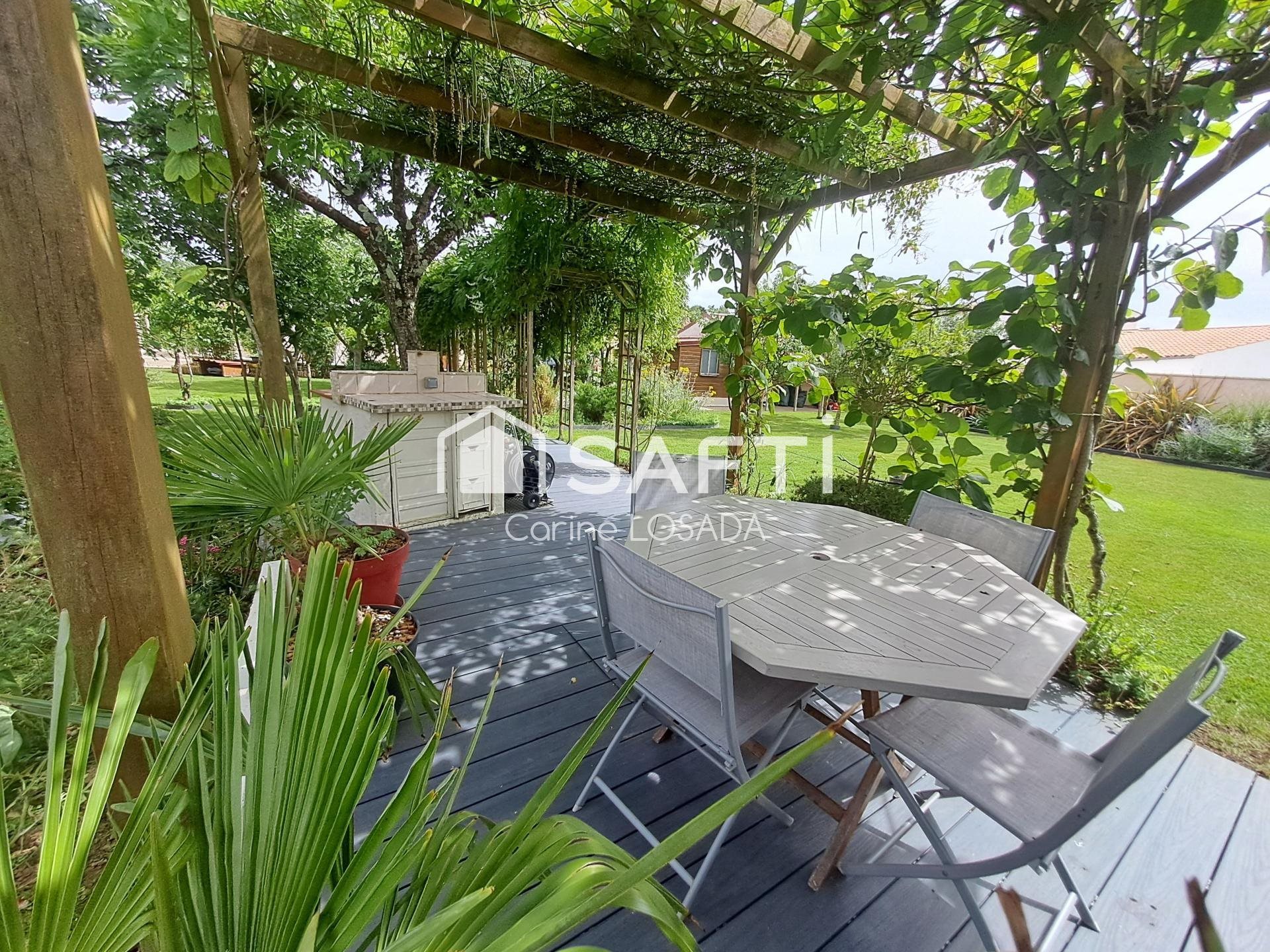 Maison à vendre, 290m², Chasnais