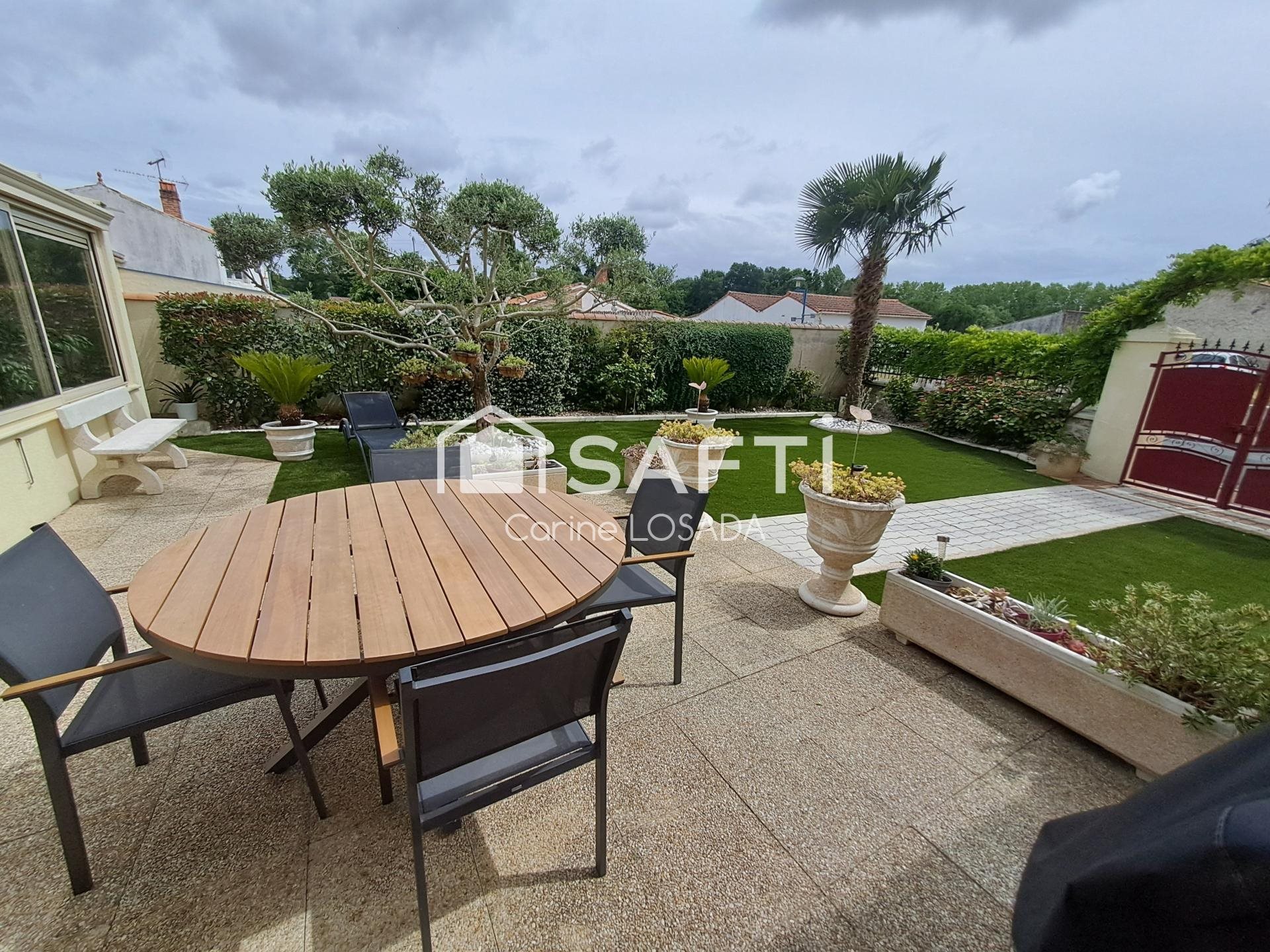 Maison à vendre, 290m², Chasnais